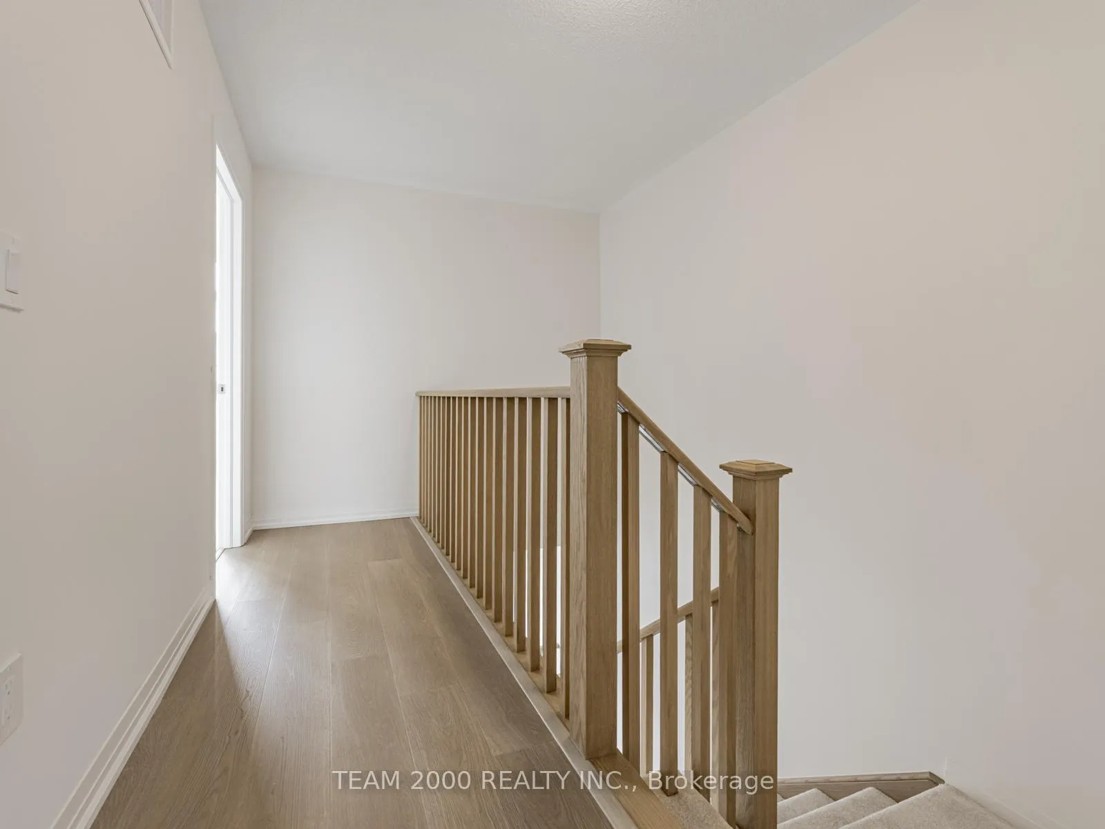 Photo 18 of 494 Provident Way, Hamilton, Mount Hope — HOMEH