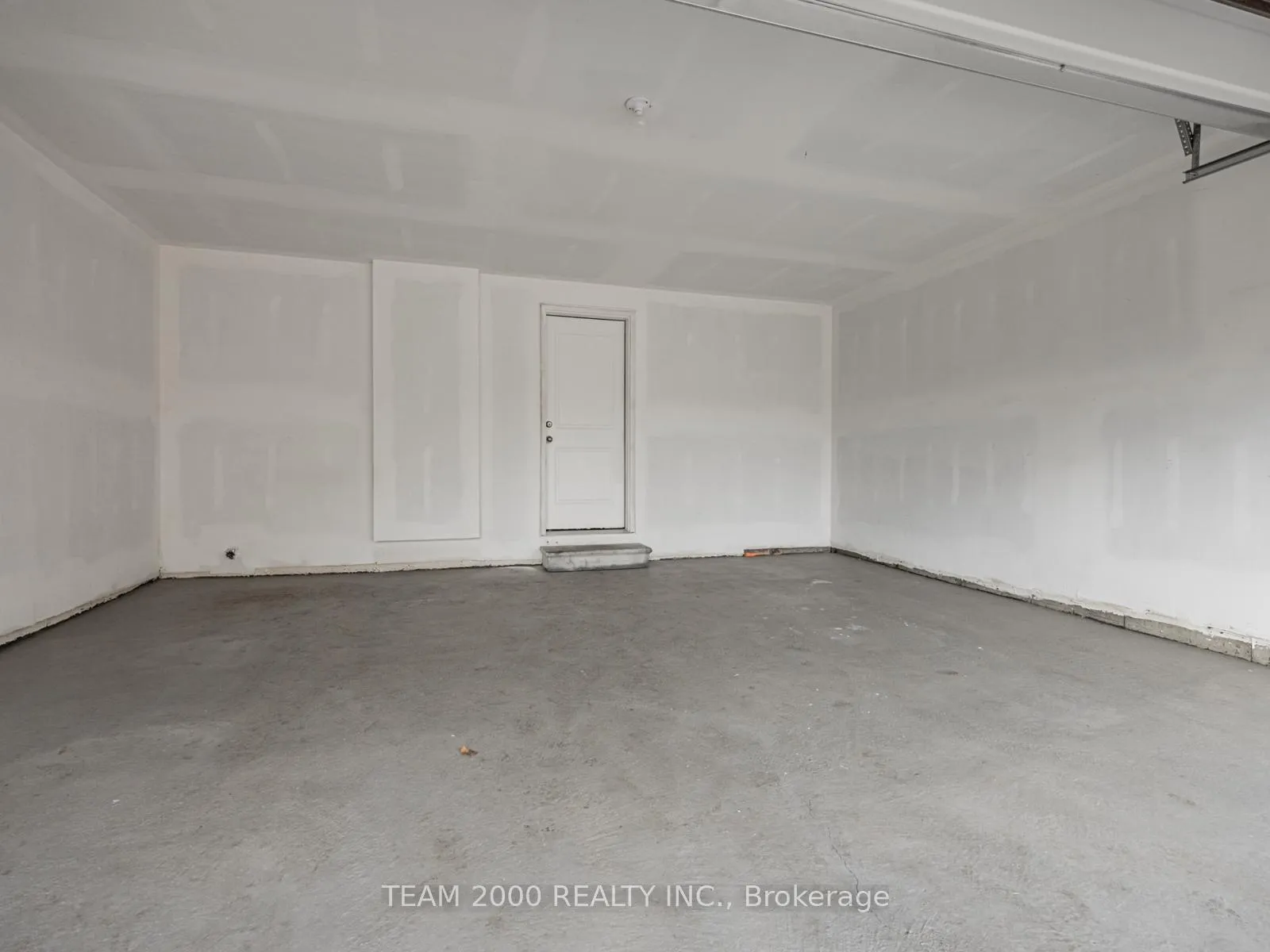 Photo 27 of 494 Provident Way, Hamilton, Mount Hope — HOMEH