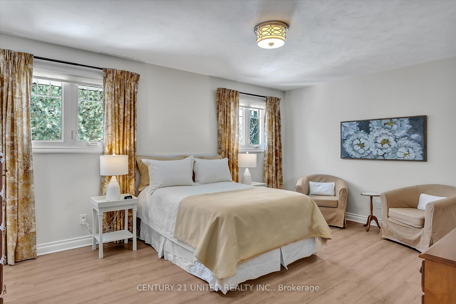 Photo 4 of 1520 Scollard Crescent, Peterborough, Ashburnham Ward 4 — HOMEH