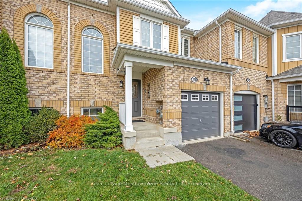 Photo 3 of 346 Chuchmach Close, Milton, Willmott — HOMEH