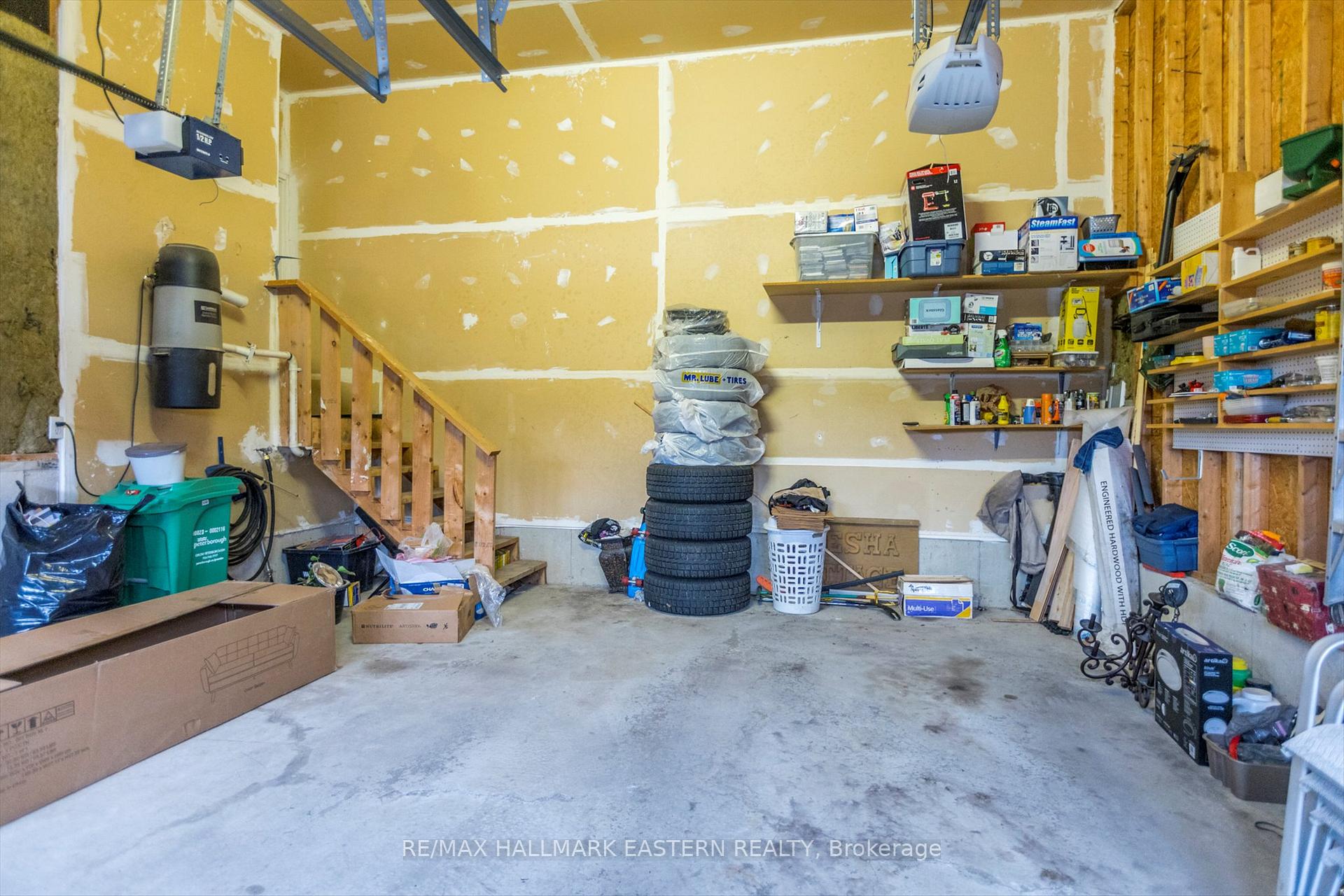 Photo 32 of 1201 Melody Crescent, Peterborough, Monaghan Ward 2 — HOMEH