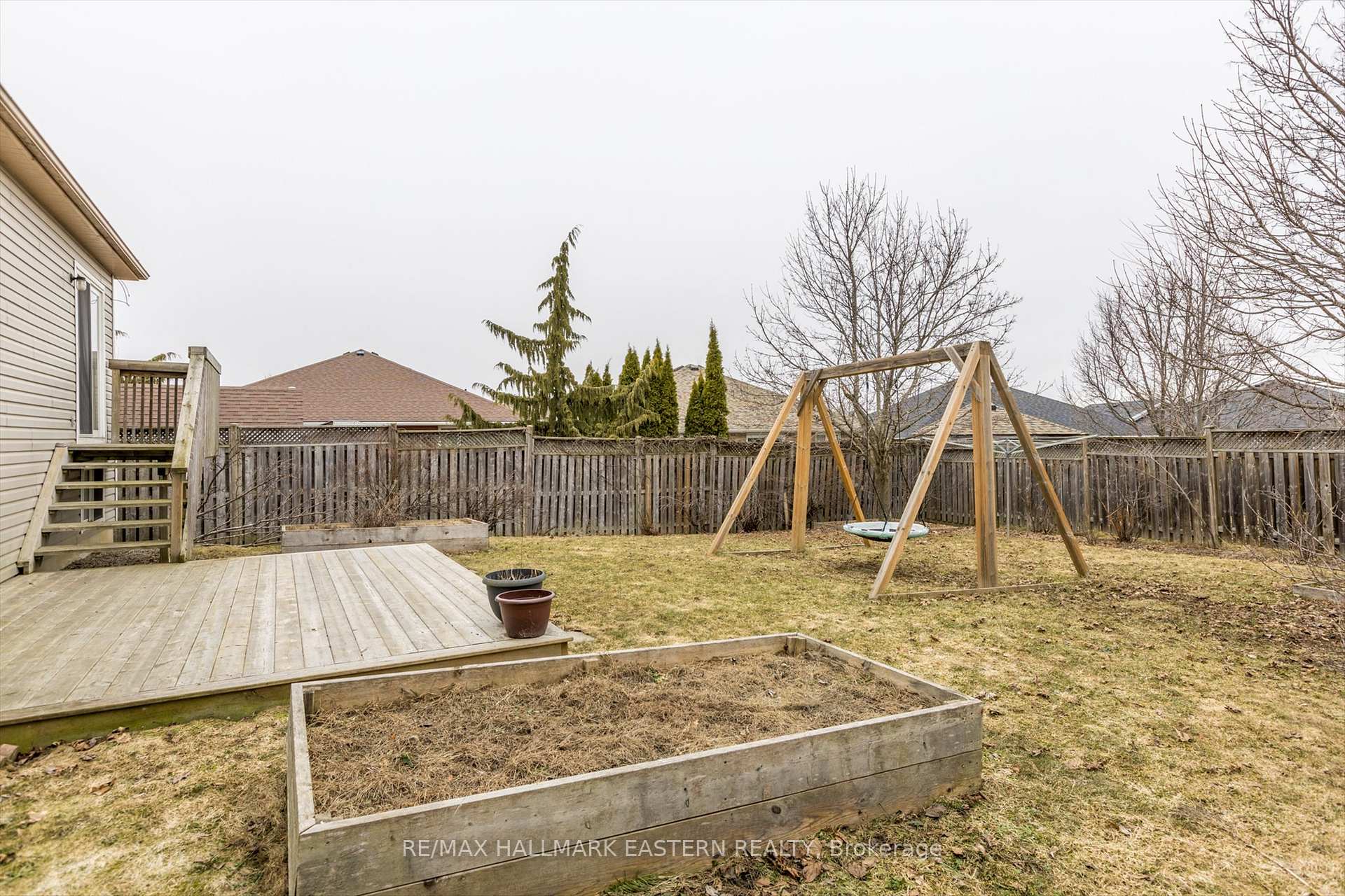 Photo 34 of 1201 Melody Crescent, Peterborough, Monaghan Ward 2 — HOMEH