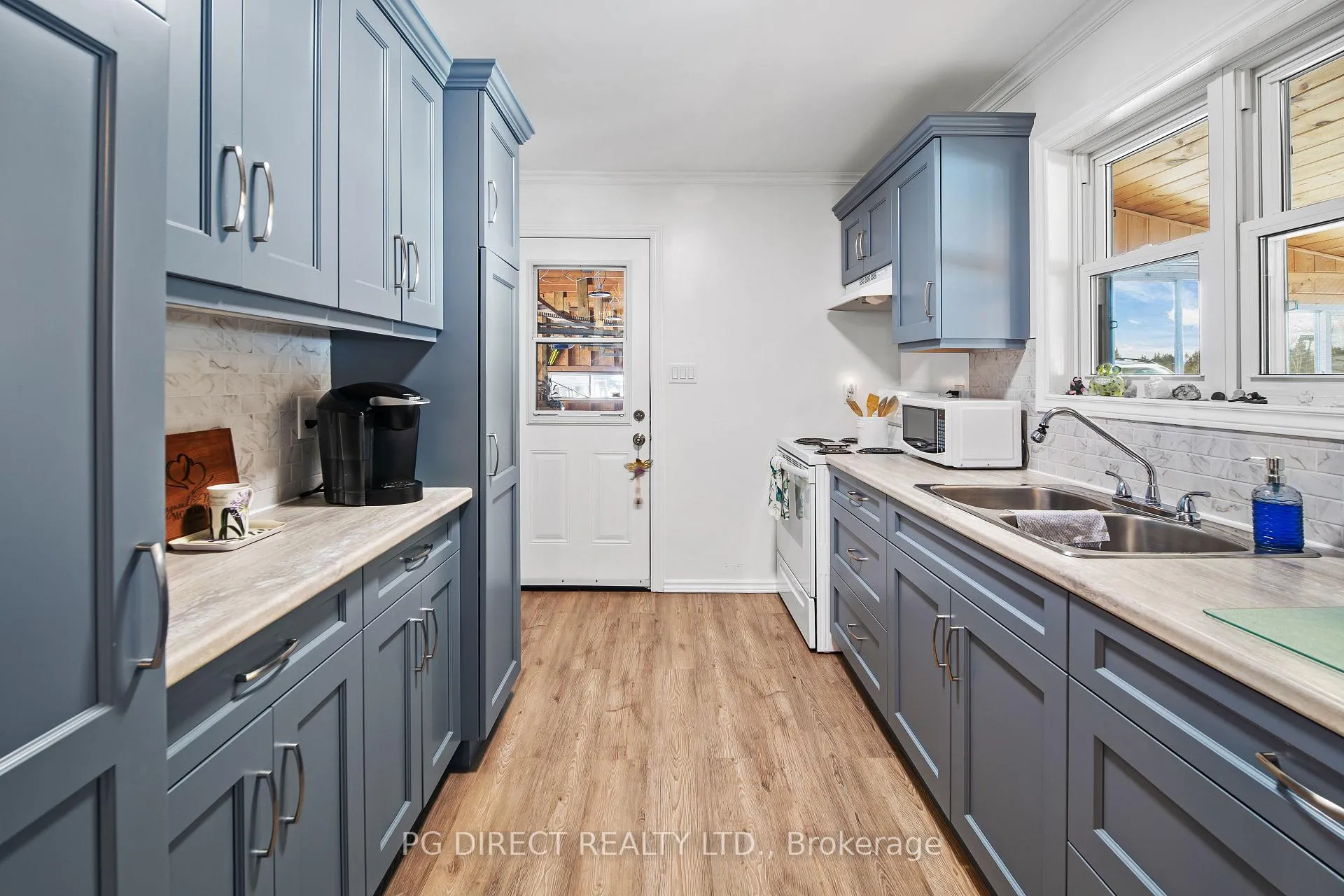 Photo 3 of 1 Wolfe Den Street, Whitestone, Dunchurch — HOMEH