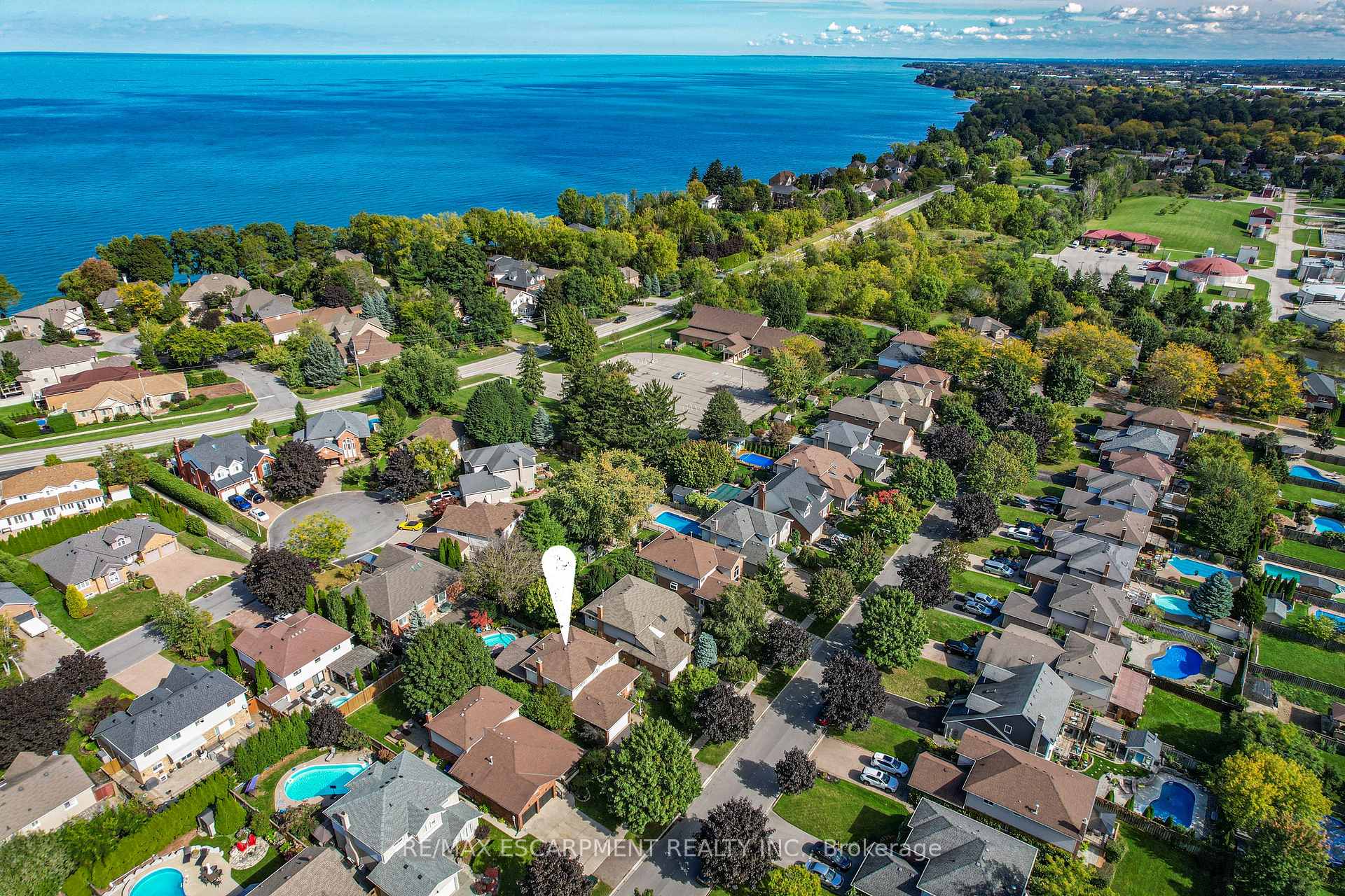 Photo 35 of 15 Sumner Crescent, Grimsby, Grimsby Beach — HOMEH