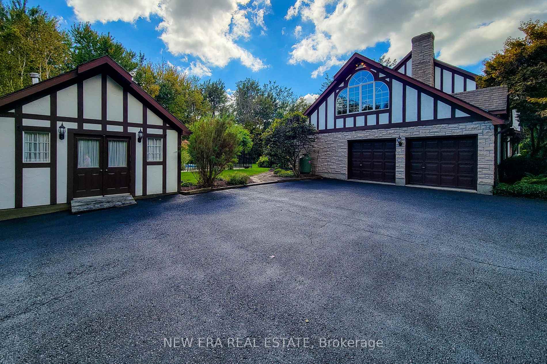Photo 5 of 4100 Ennisclare Drive, Milton, Rural Nassagaweya — HOMEH