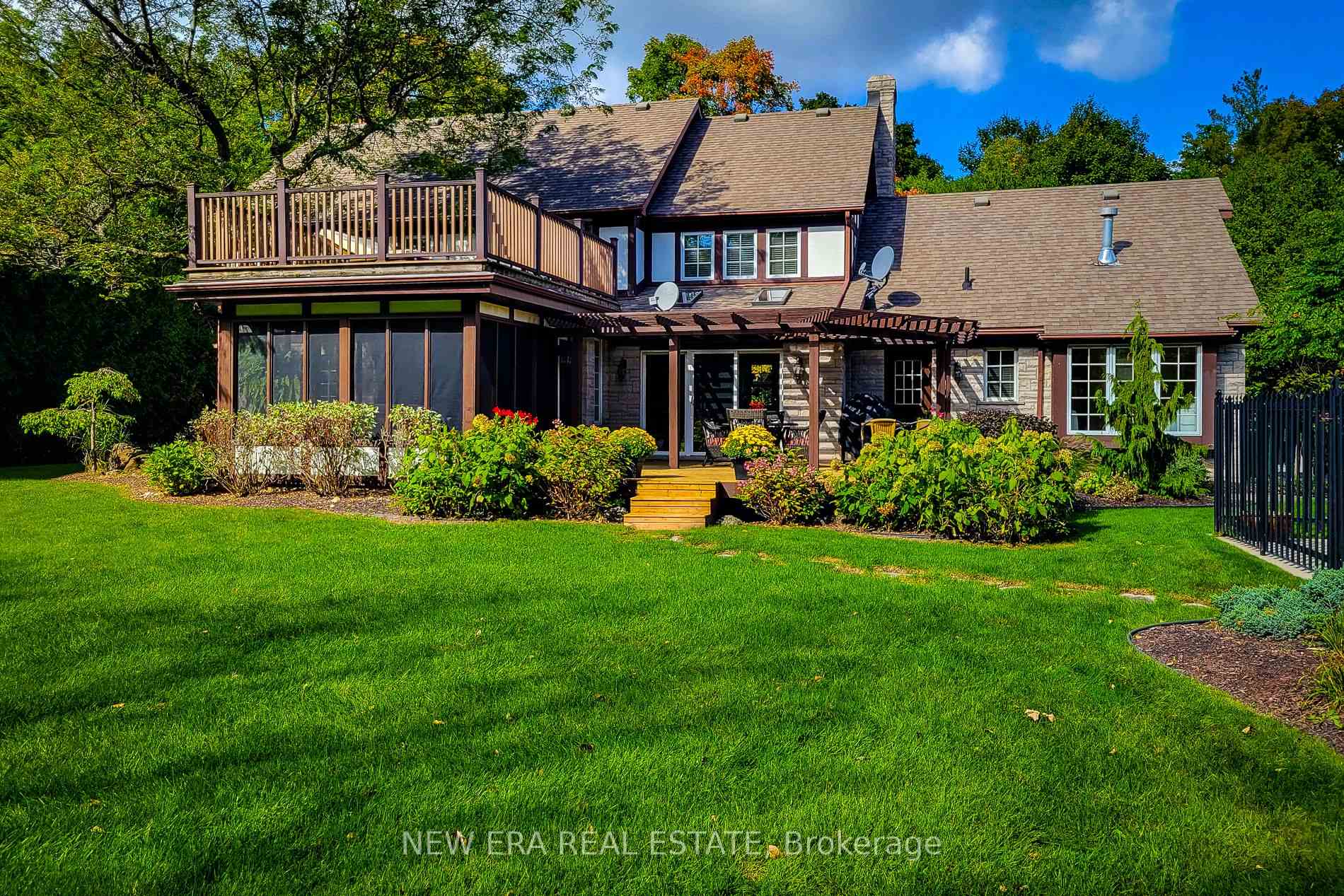 Photo 6 of 4100 Ennisclare Drive, Milton, Rural Nassagaweya — HOMEH
