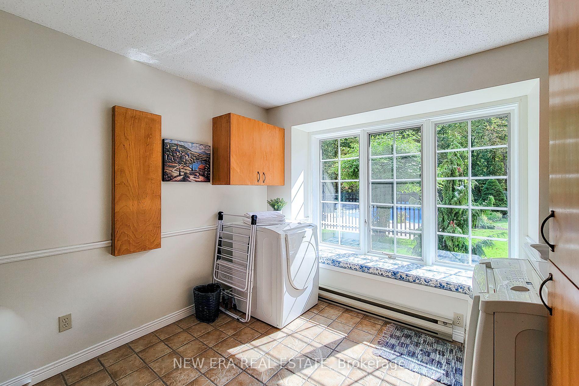 Photo 26 of 4100 Ennisclare Drive, Milton, Rural Nassagaweya — HOMEH