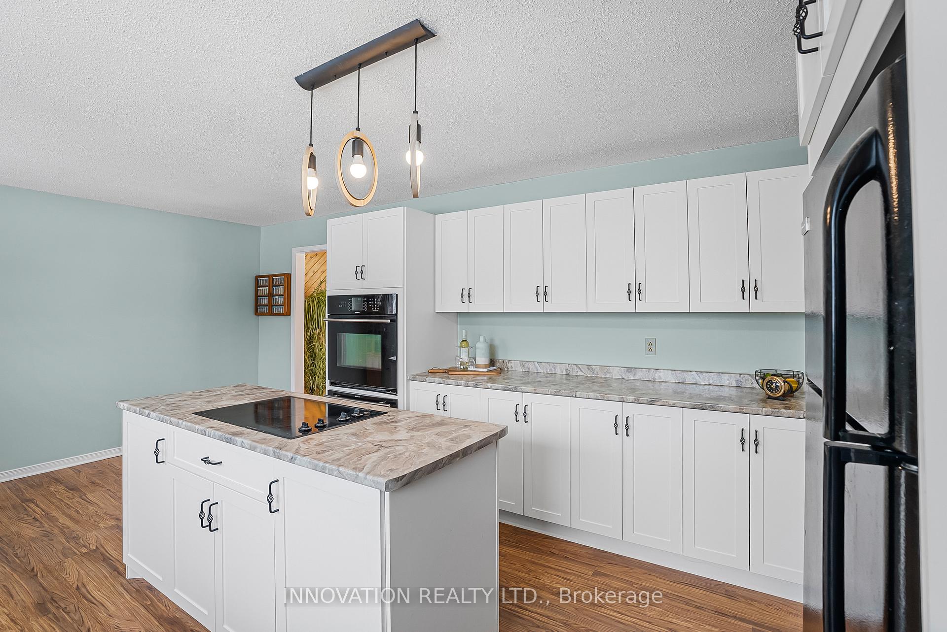 Photo 5 of 5662 Ferdinand Street, Ottawa, Osgoode — HOMEH