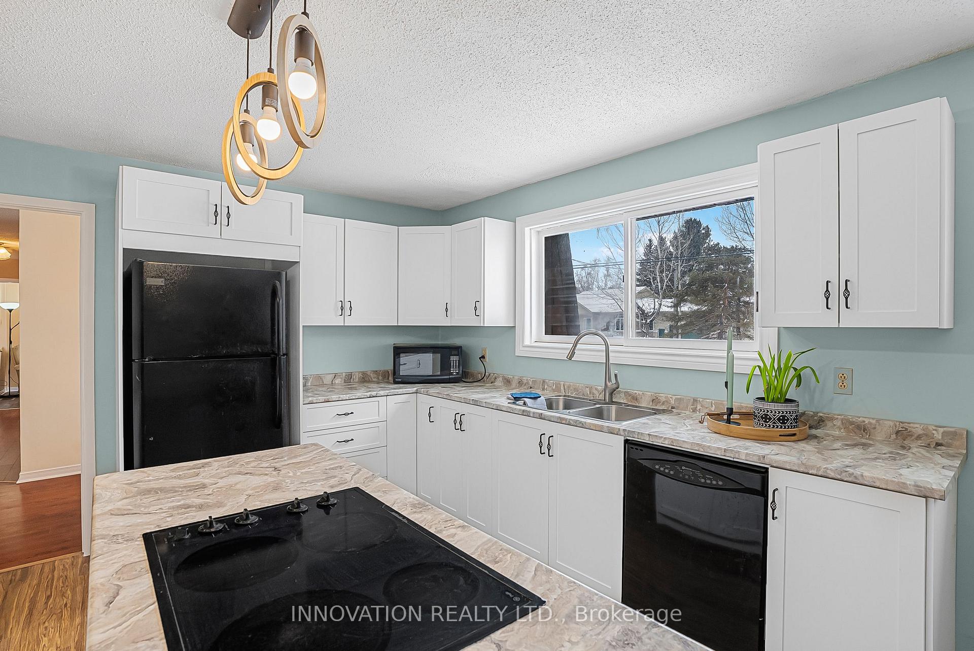 Photo 7 of 5662 Ferdinand Street, Ottawa, Osgoode — HOMEH