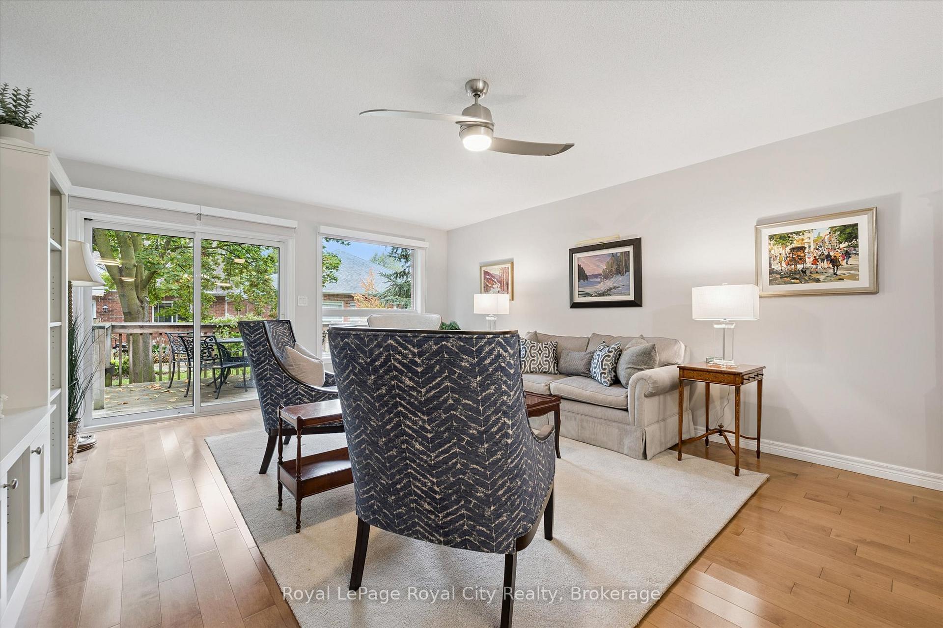 Photo 15 of 11 Magnolia Lane, Guelph, Village By The Arboretum — HOMEH