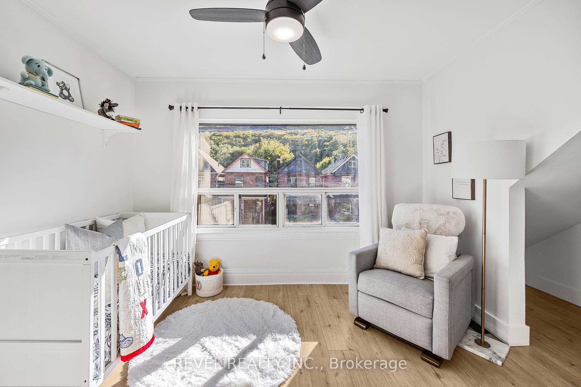 Photo 22 of 289 Cumberland Avenue, Hamilton, Blakeley — HOMEH