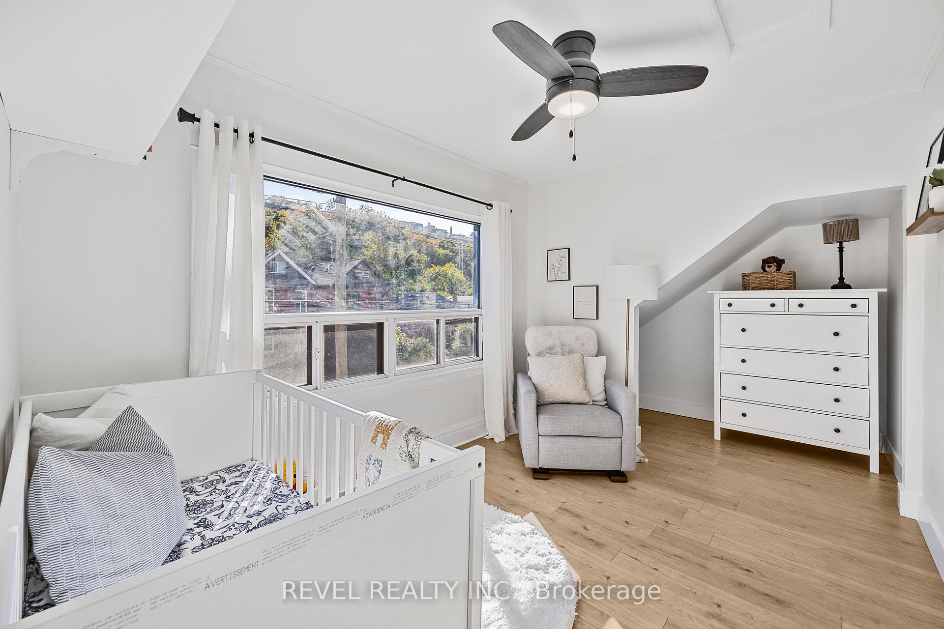Photo 23 of 289 Cumberland Avenue, Hamilton, Blakeley — HOMEH