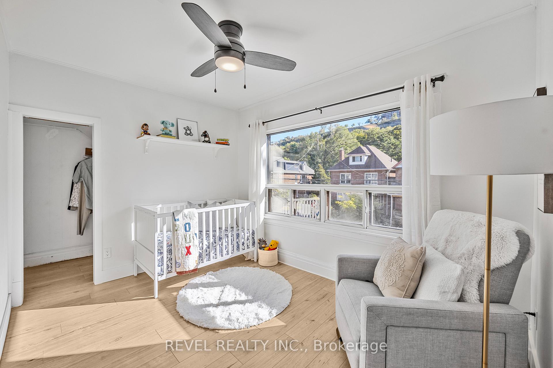Photo 24 of 289 Cumberland Avenue, Hamilton, Blakeley — HOMEH