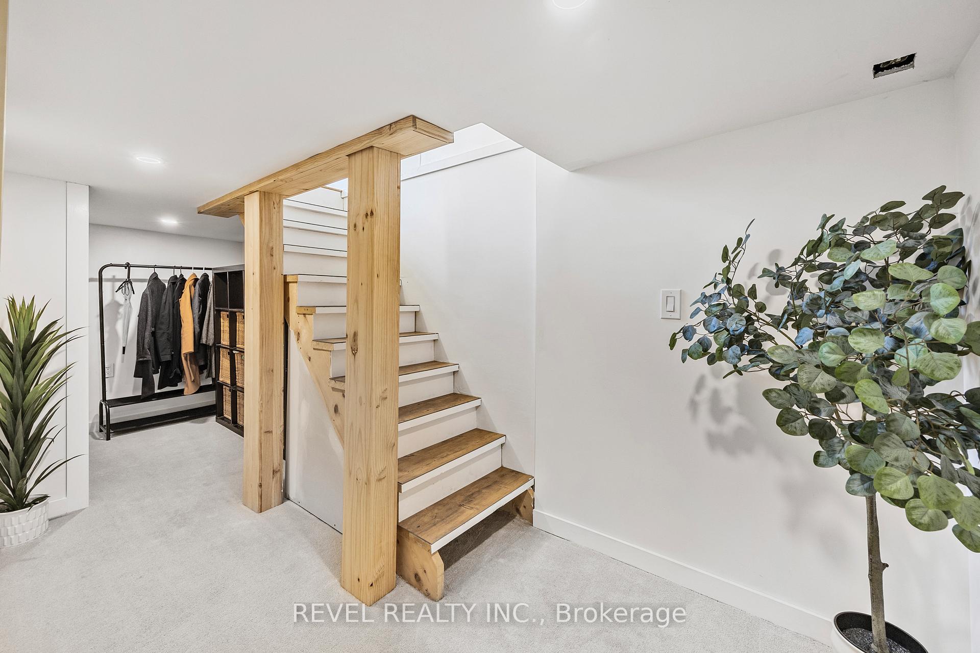 Photo 25 of 289 Cumberland Avenue, Hamilton, Blakeley — HOMEH