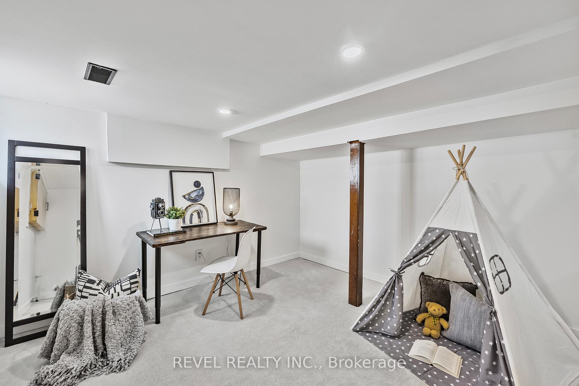 Photo 27 of 289 Cumberland Avenue, Hamilton, Blakeley — HOMEH