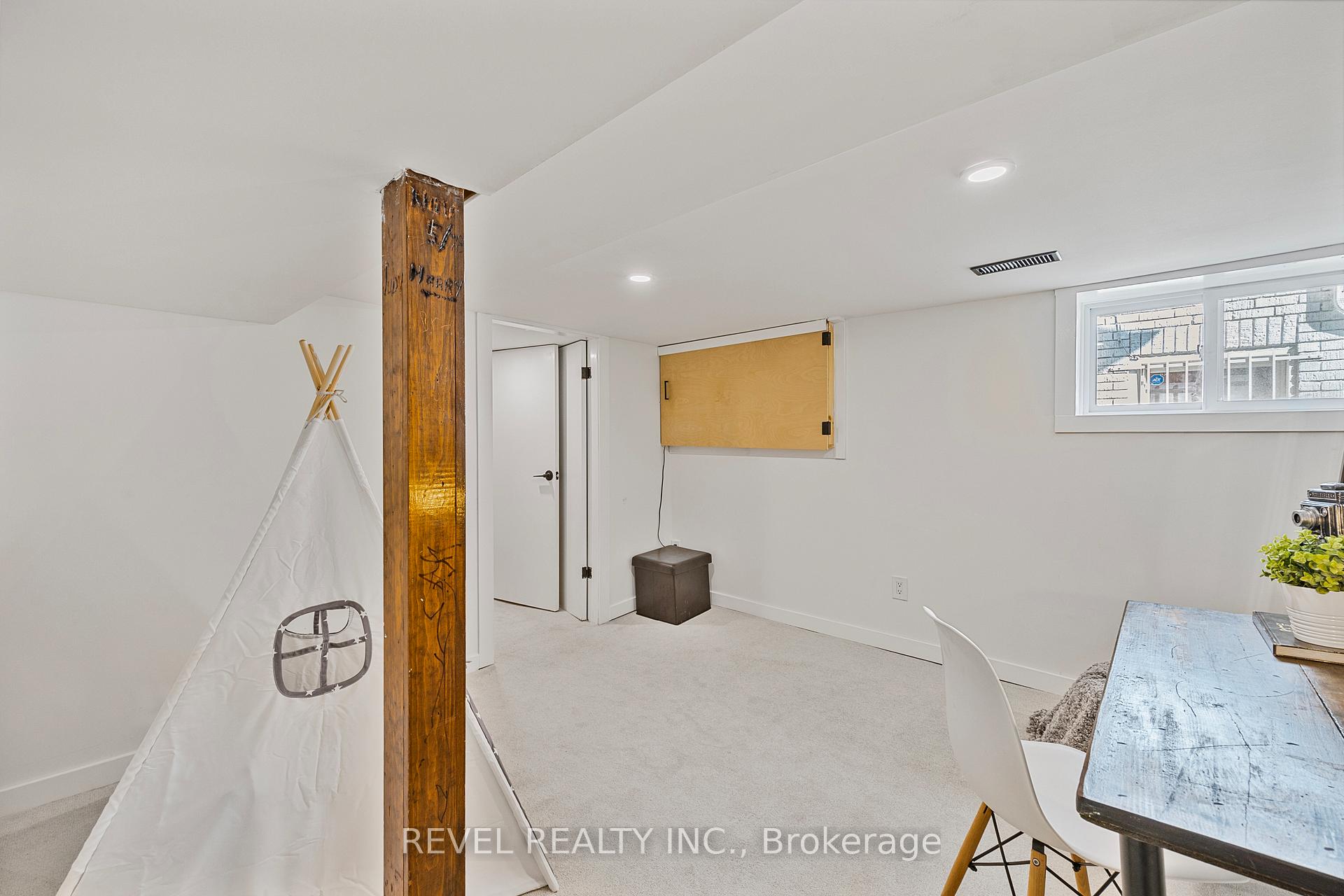 Photo 28 of 289 Cumberland Avenue, Hamilton, Blakeley — HOMEH