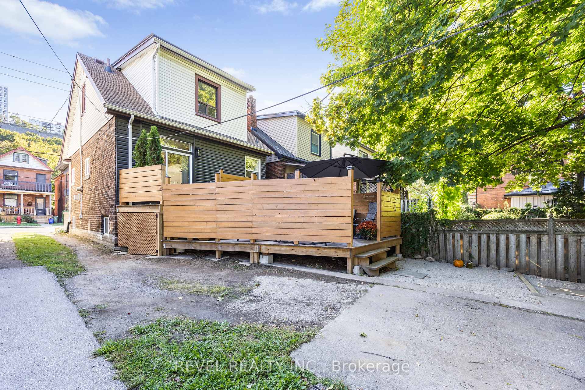 Photo 39 of 289 Cumberland Avenue, Hamilton, Blakeley — HOMEH