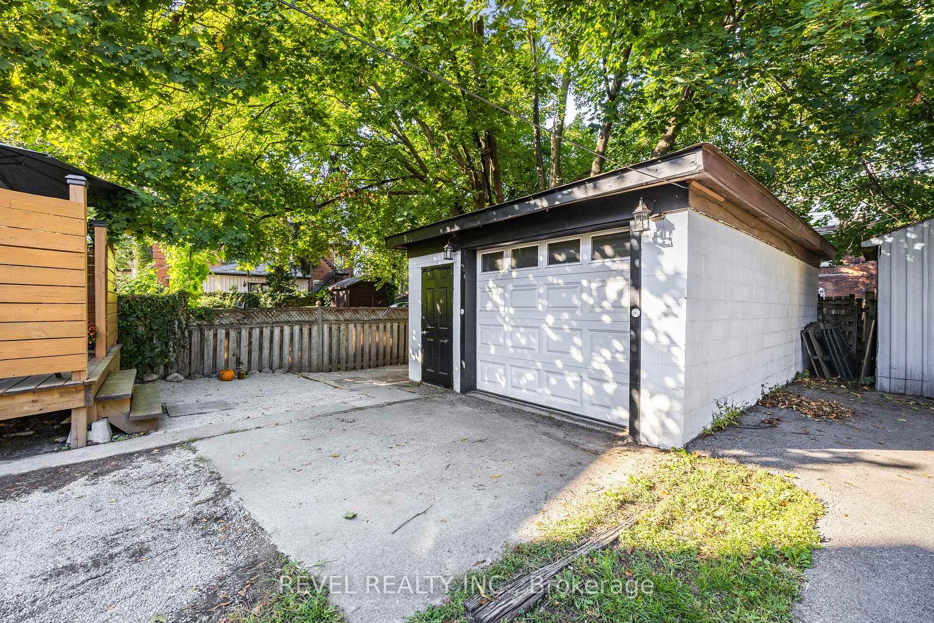 Photo 40 of 289 Cumberland Avenue, Hamilton, Blakeley — HOMEH