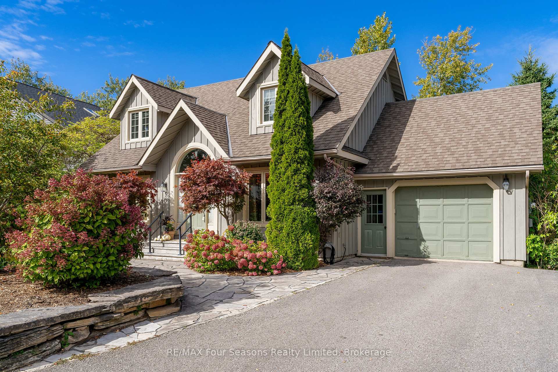 Photo 1 of 109 Liisa's Lane, Blue Mountains — HOMEH