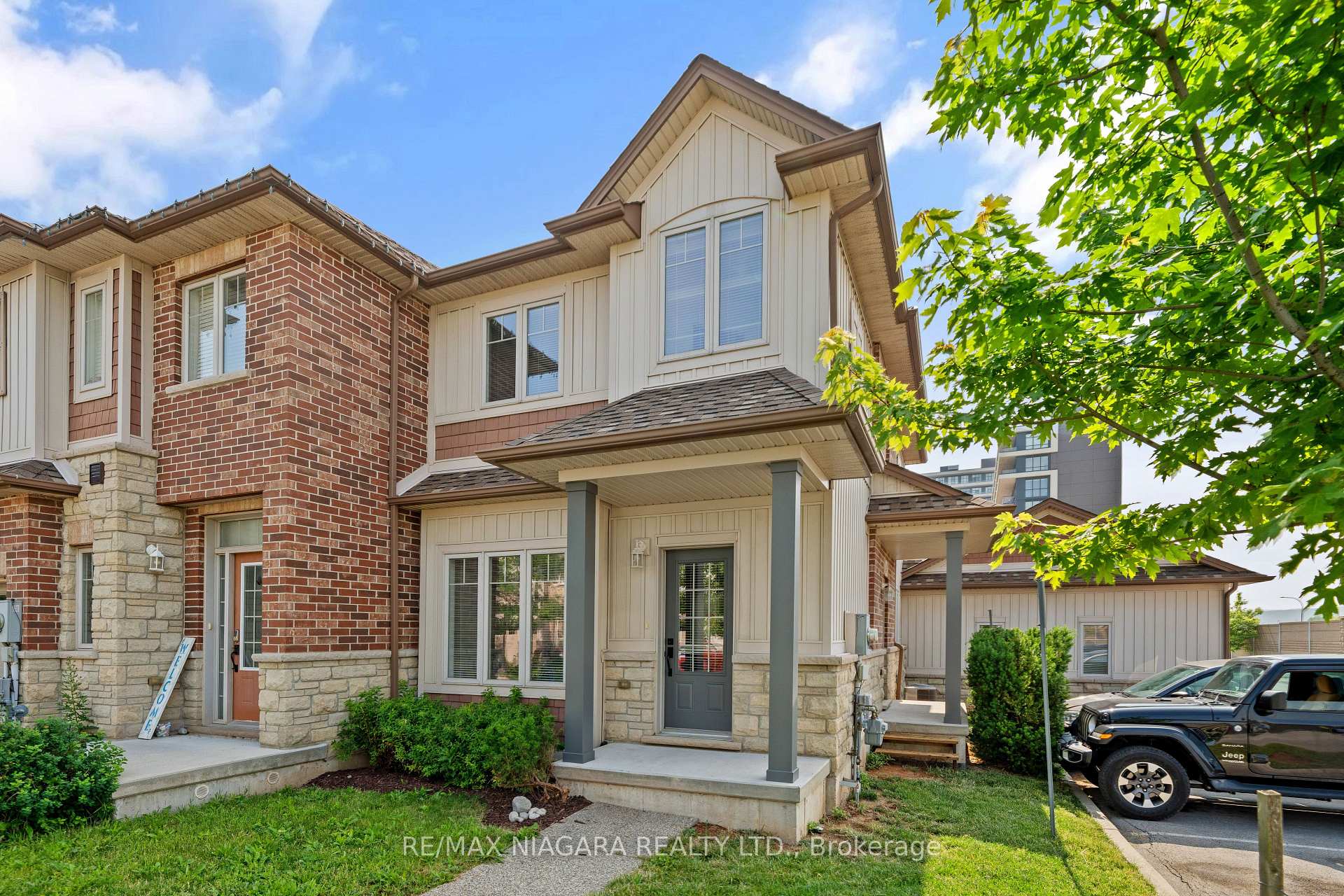 Front of #44, 8 Lakelawn Road