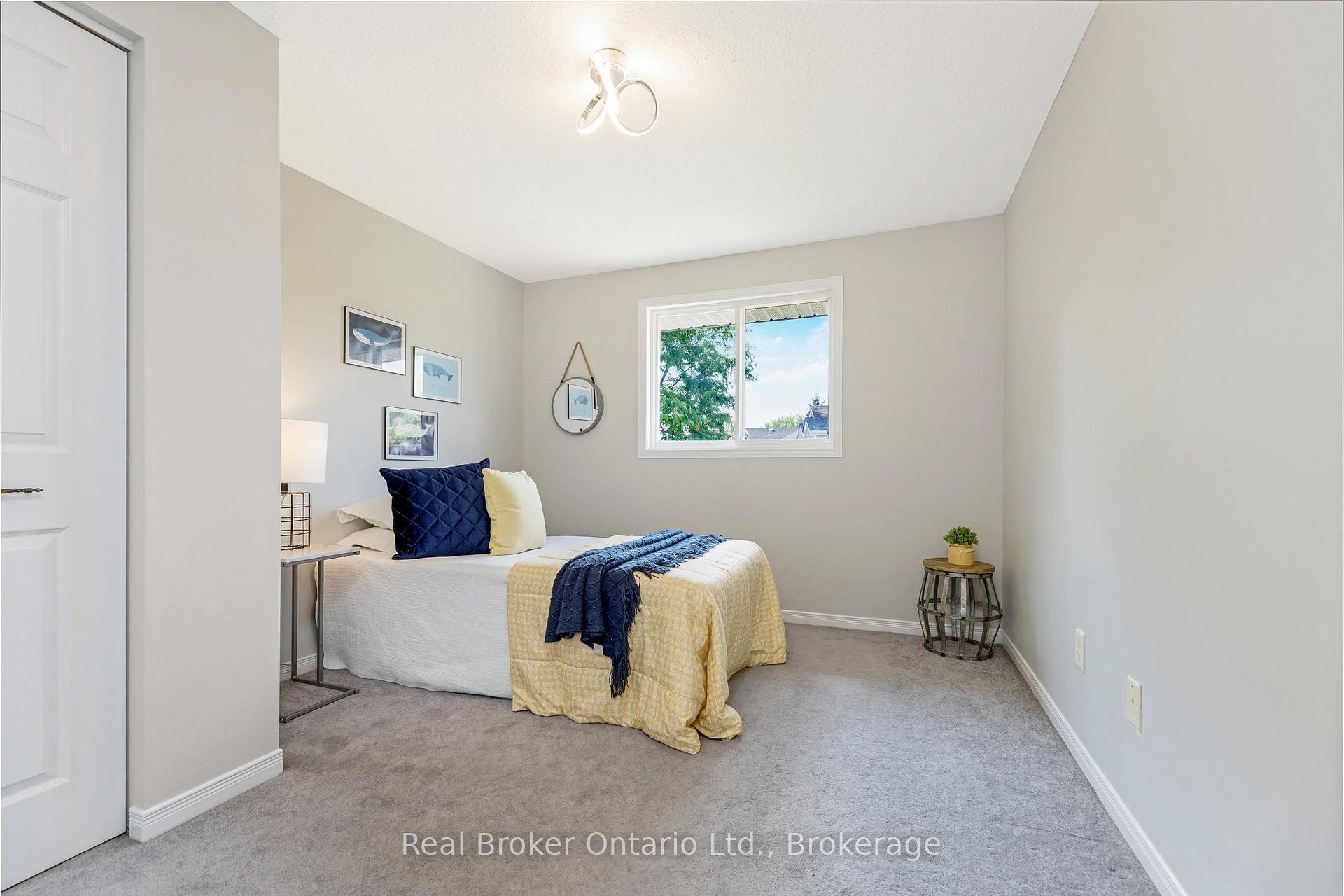 Photo 21 of 122 Silurian Drive, Guelph, Grange Road — HOMEH