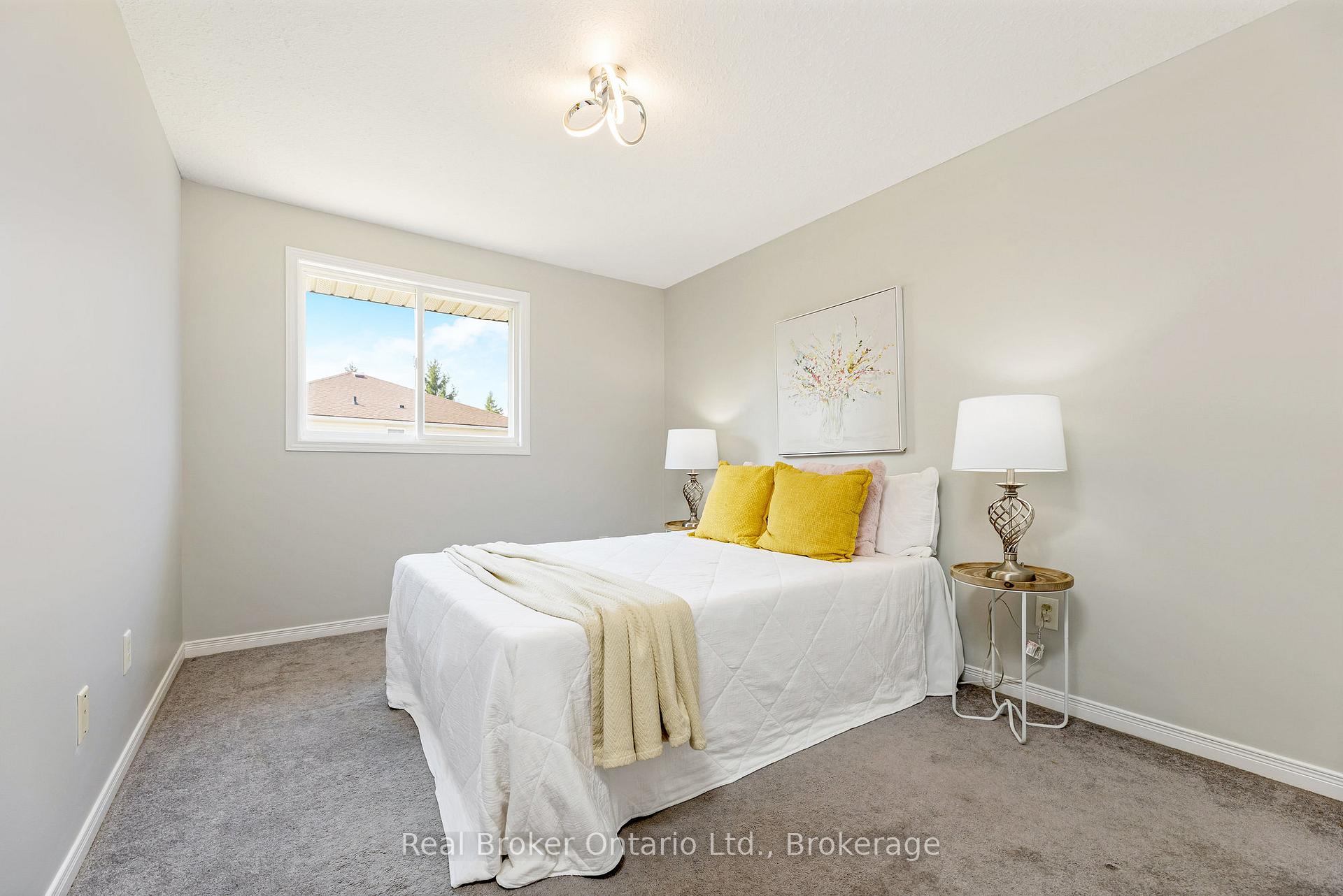 Photo 22 of 122 Silurian Drive, Guelph, Grange Road — HOMEH