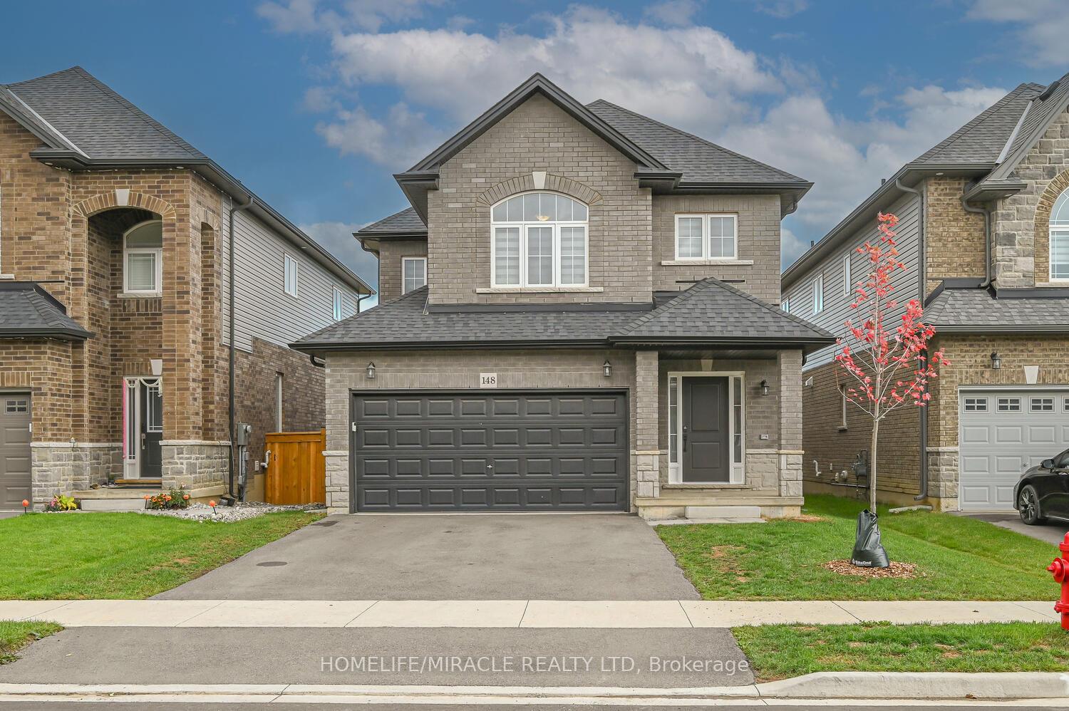 Front of 148 Cittadella Boulevard