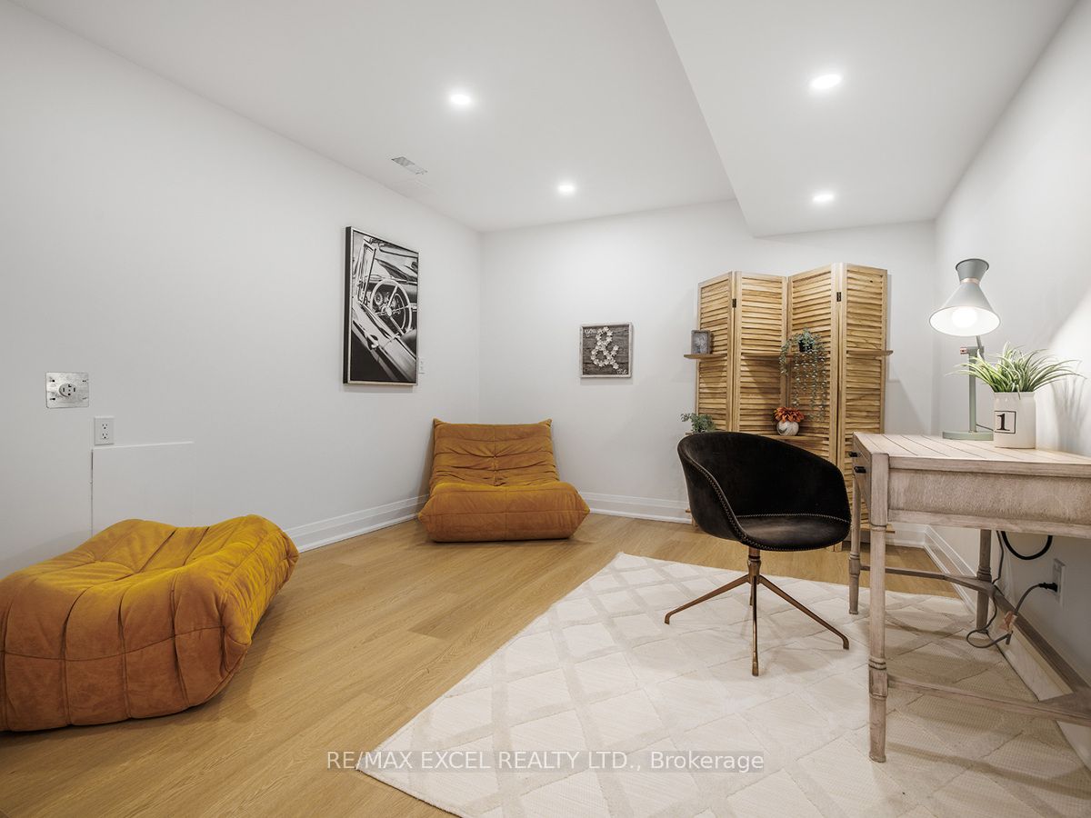 Photo 60 of 49 Stanley Lane, Markham, Middlefield — HOMEH