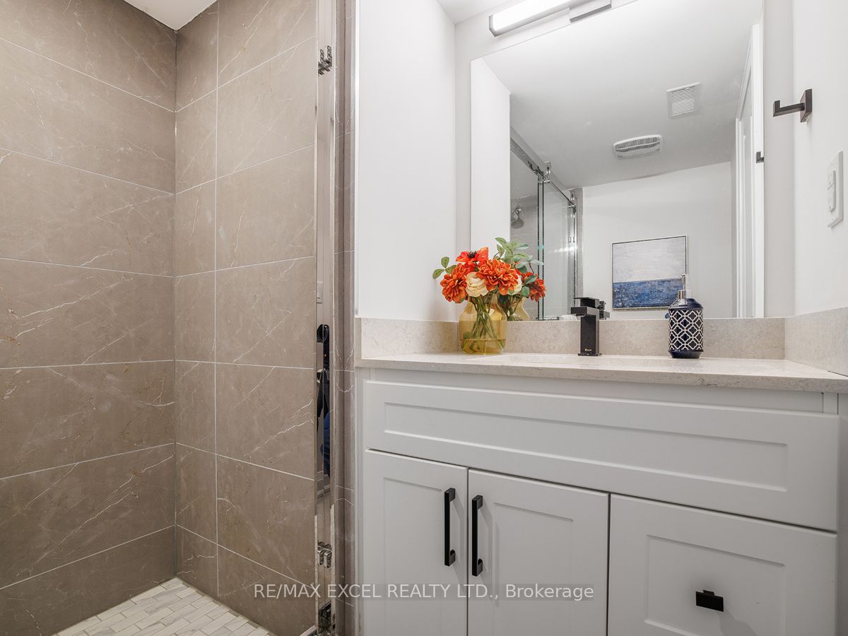 Photo 63 of 49 Stanley Lane, Markham, Middlefield — HOMEH