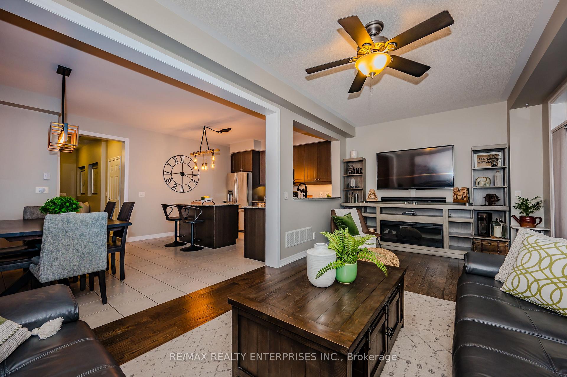 Photo 13 of 122 Hanson Crescent, Milton, Scott — HOMEH