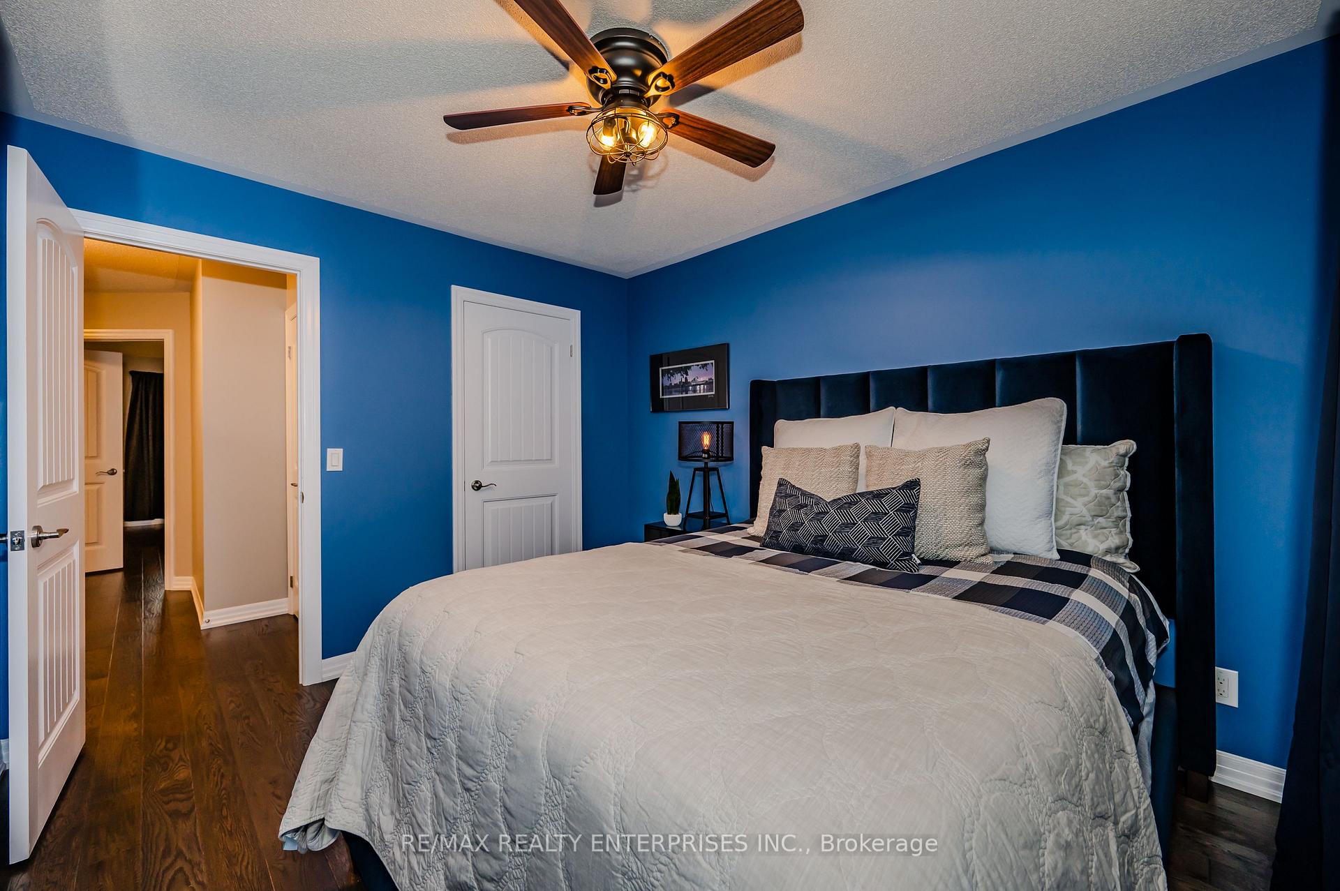 Photo 22 of 122 Hanson Crescent, Milton, Scott — HOMEH