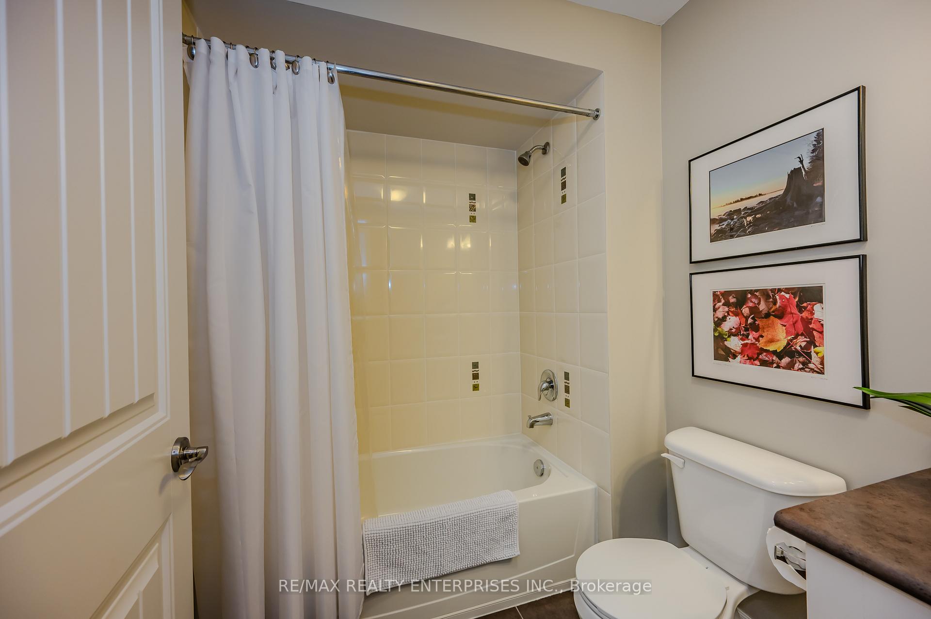 Photo 25 of 122 Hanson Crescent, Milton, Scott — HOMEH