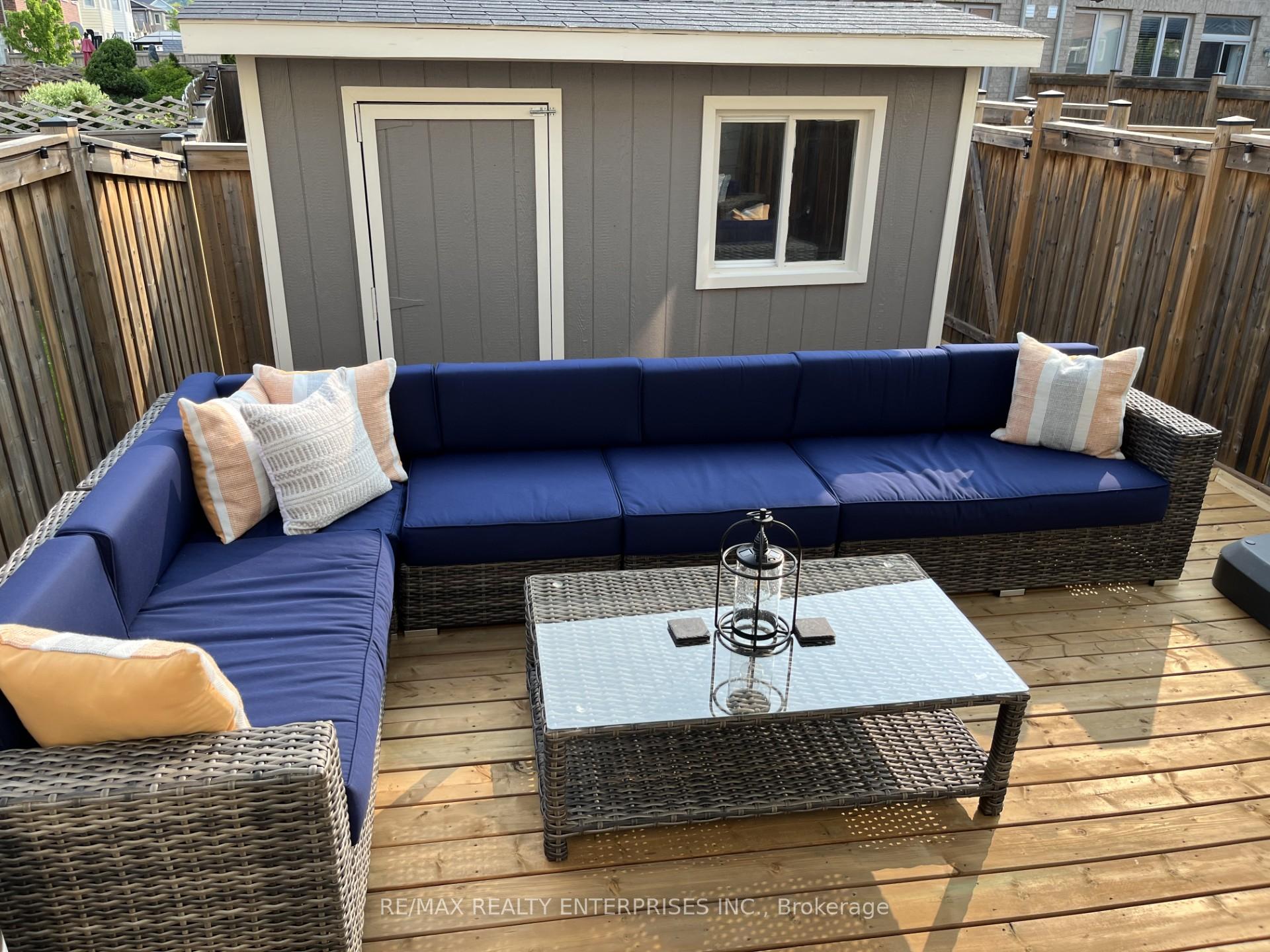 Photo 32 of 122 Hanson Crescent, Milton, Scott — HOMEH