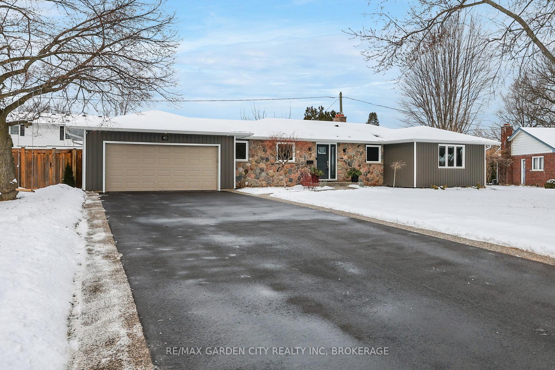 Photo 1 of 40 Governor's Road, Grimsby, Grimsby East — HOMEH
