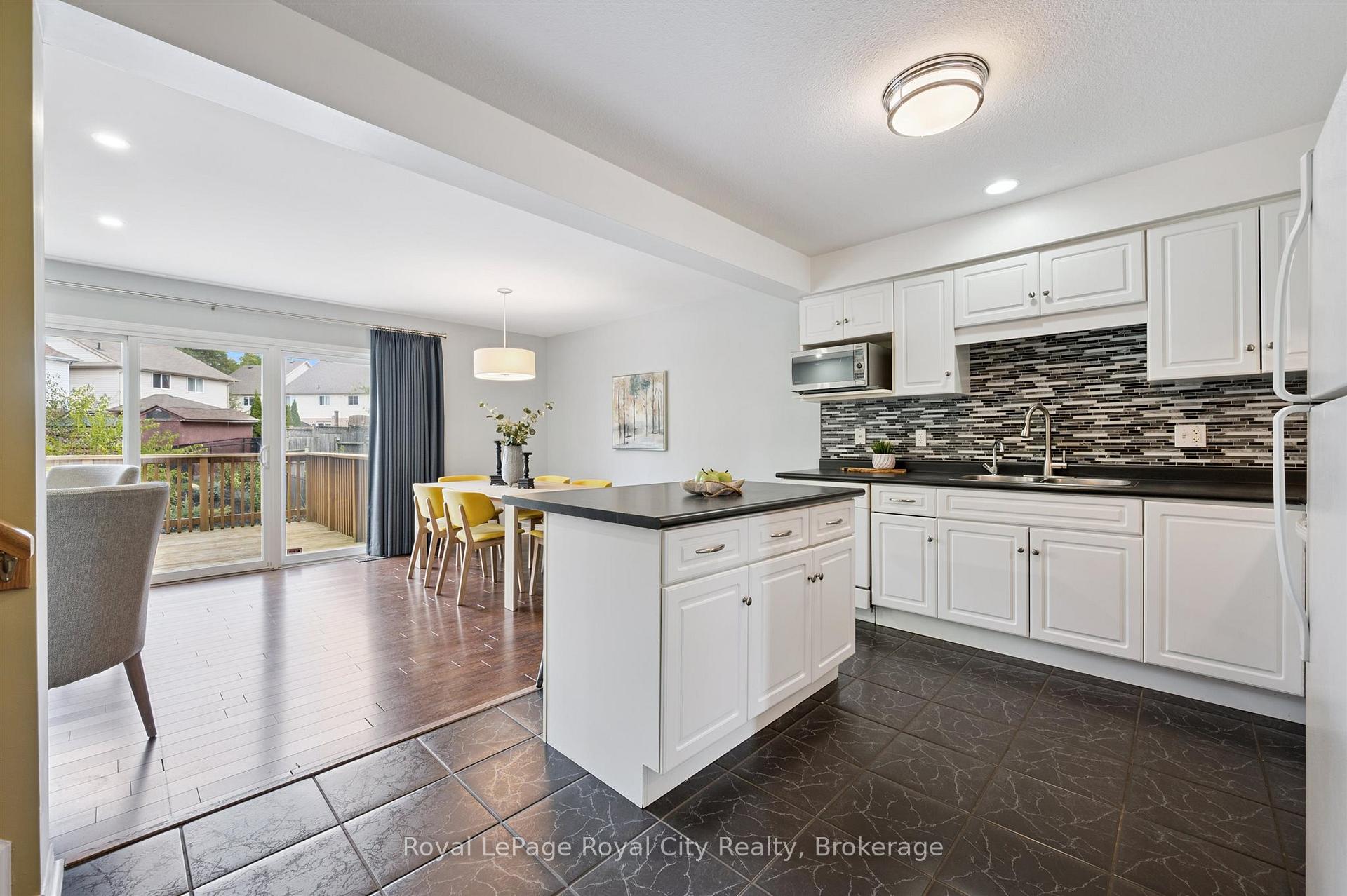 Photo 16 of 29 Ralston Drive, Guelph, Grange Road — HOMEH
