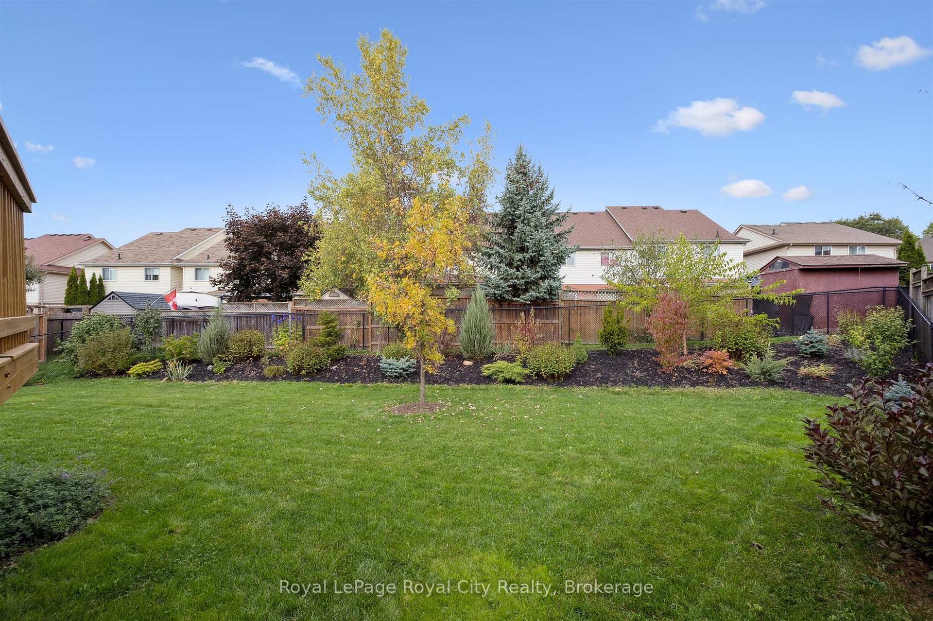 Photo 32 of 29 Ralston Drive, Guelph, Grange Road — HOMEH