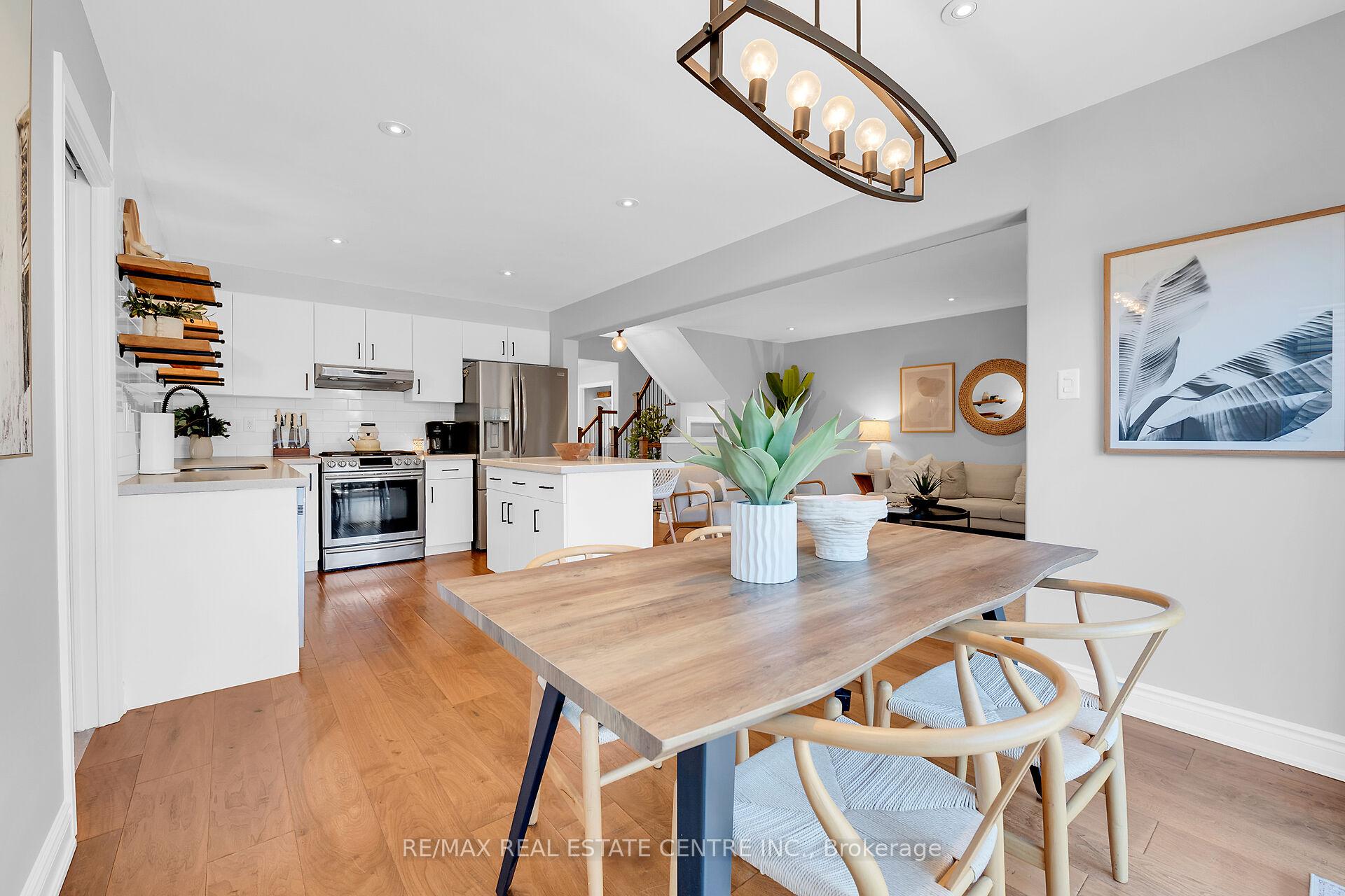 Photo 7 of 53 Diana Avenue, Grimsby, Grimsby Beach — HOMEH