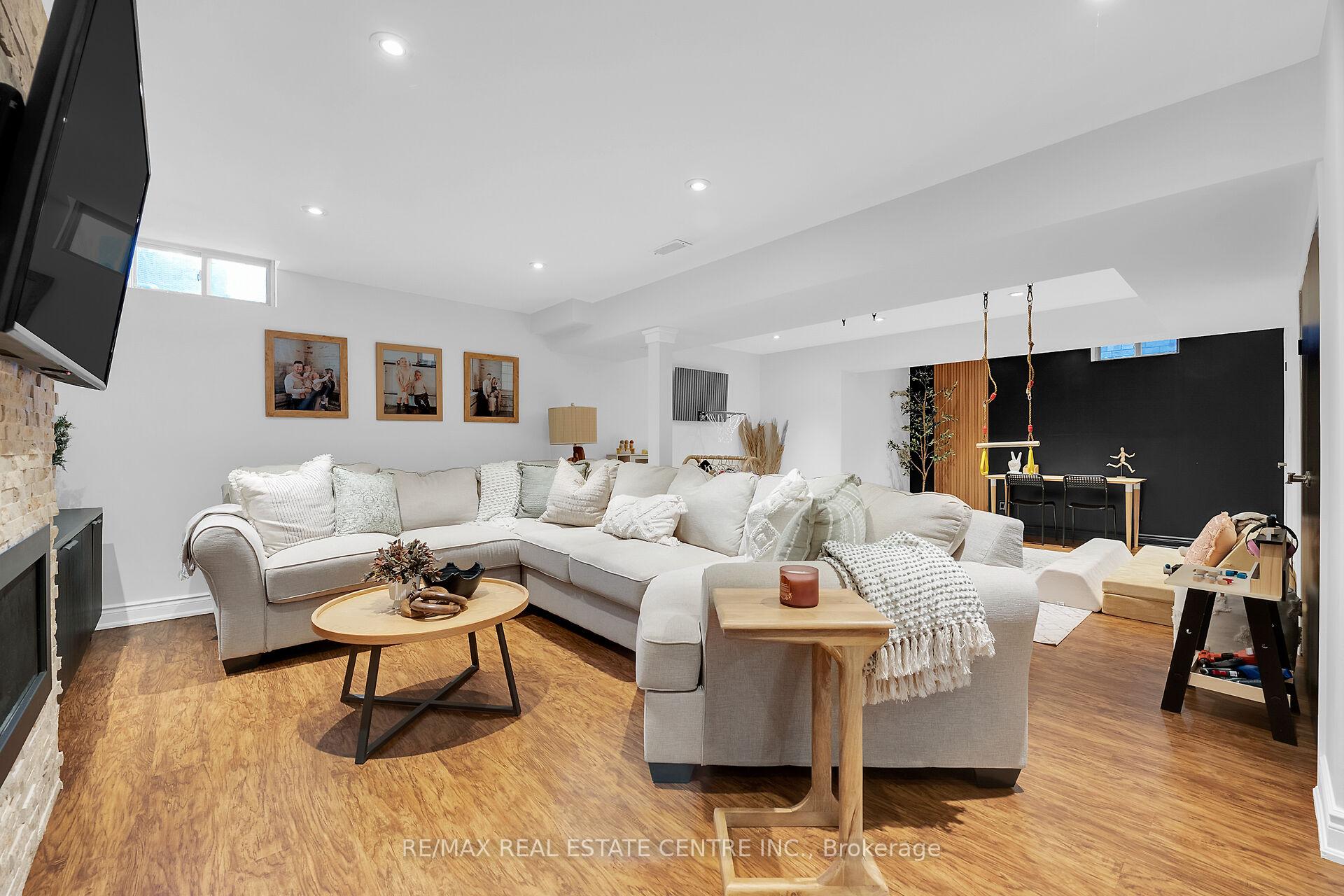 Photo 29 of 53 Diana Avenue, Grimsby, Grimsby Beach — HOMEH