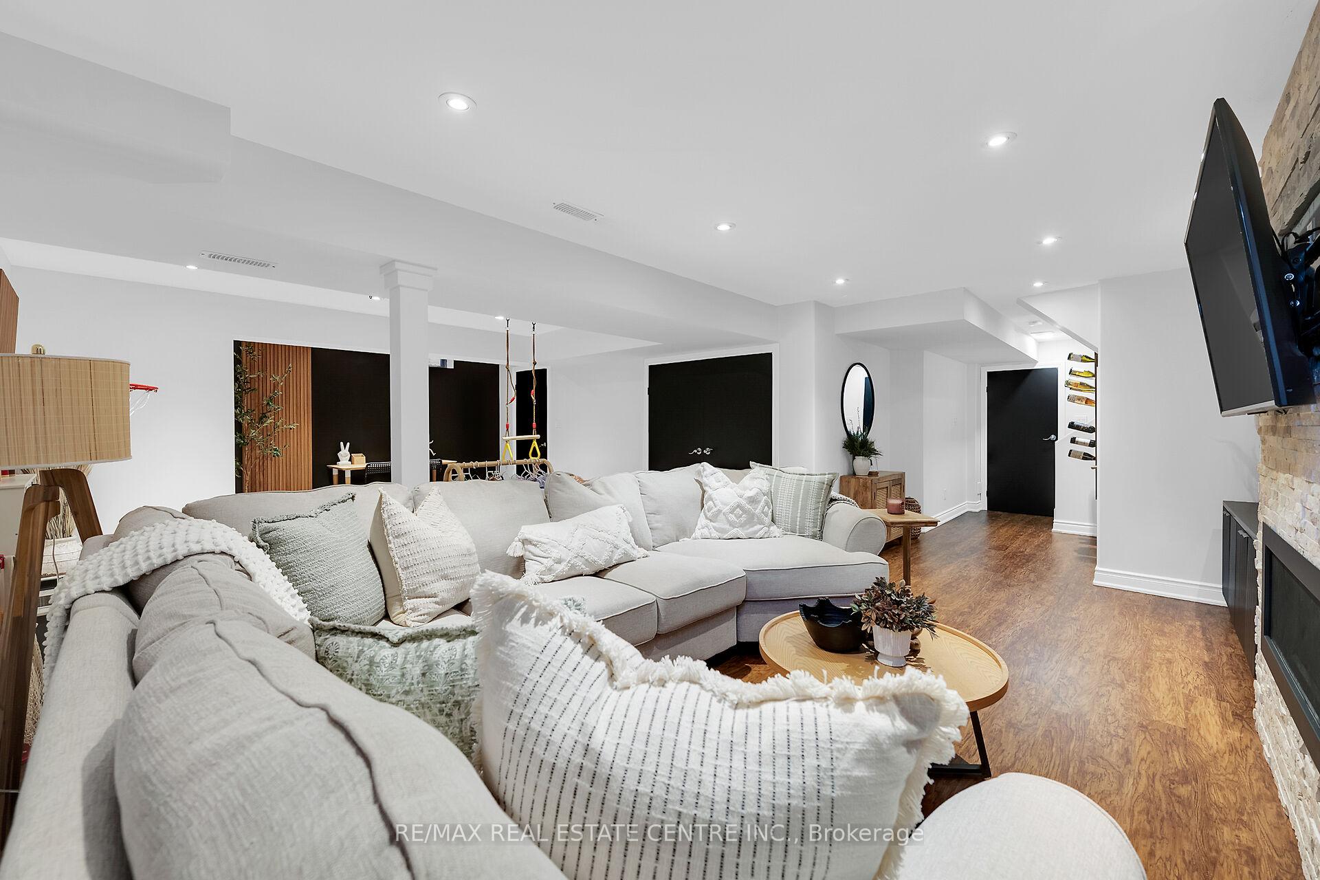 Photo 31 of 53 Diana Avenue, Grimsby, Grimsby Beach — HOMEH