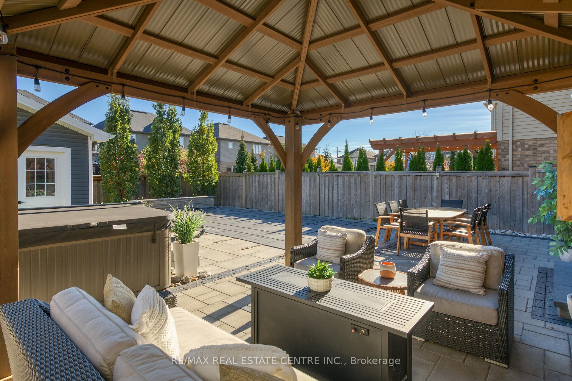 Photo 36 of 53 Diana Avenue, Grimsby, Grimsby Beach — HOMEH