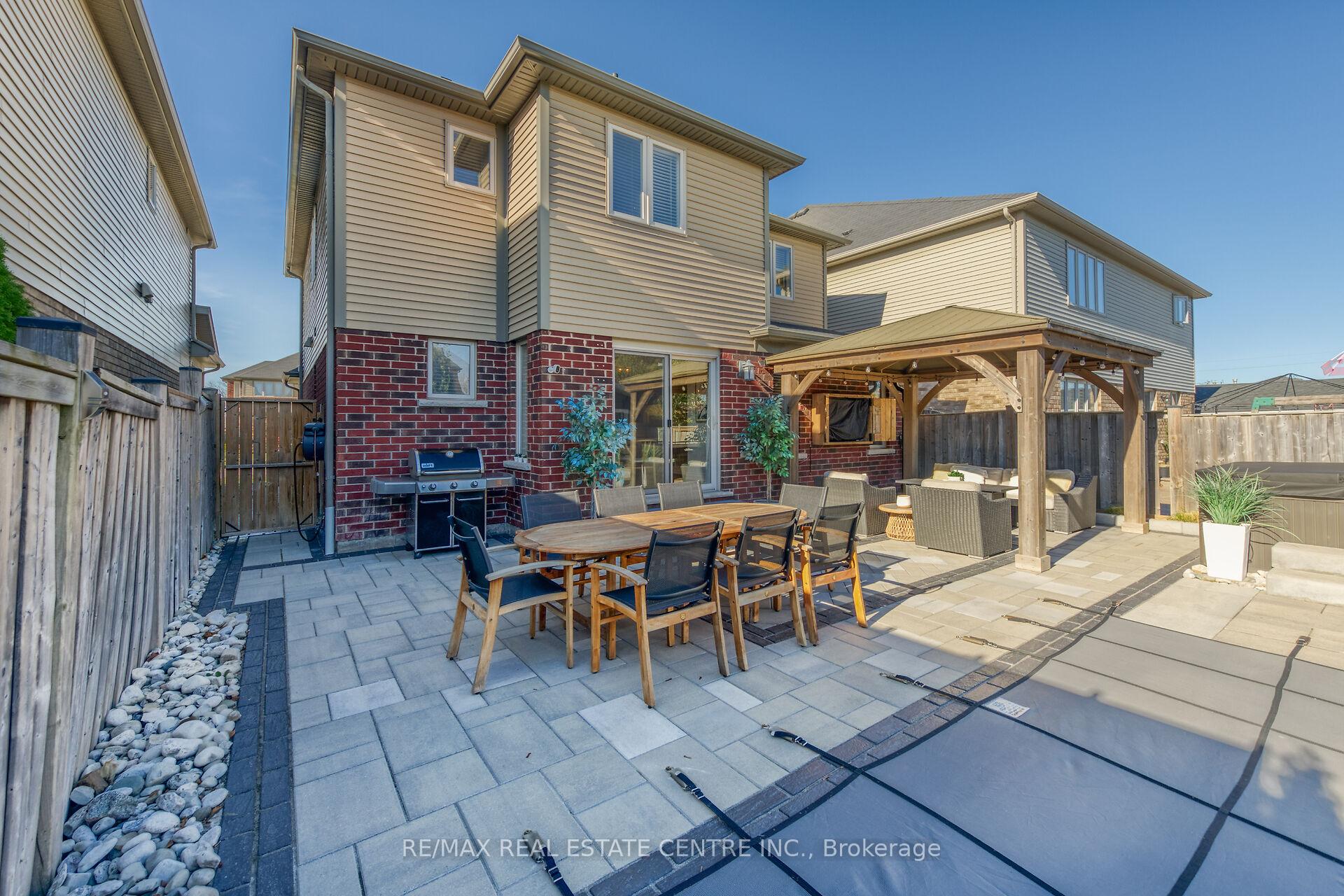 Photo 38 of 53 Diana Avenue, Grimsby, Grimsby Beach — HOMEH