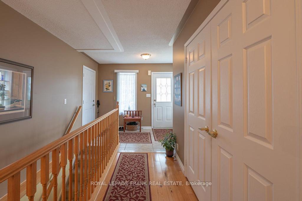 Photo 8 of 1372 Hancox Court, Peterborough, Monaghan Ward 2 — HOMEH