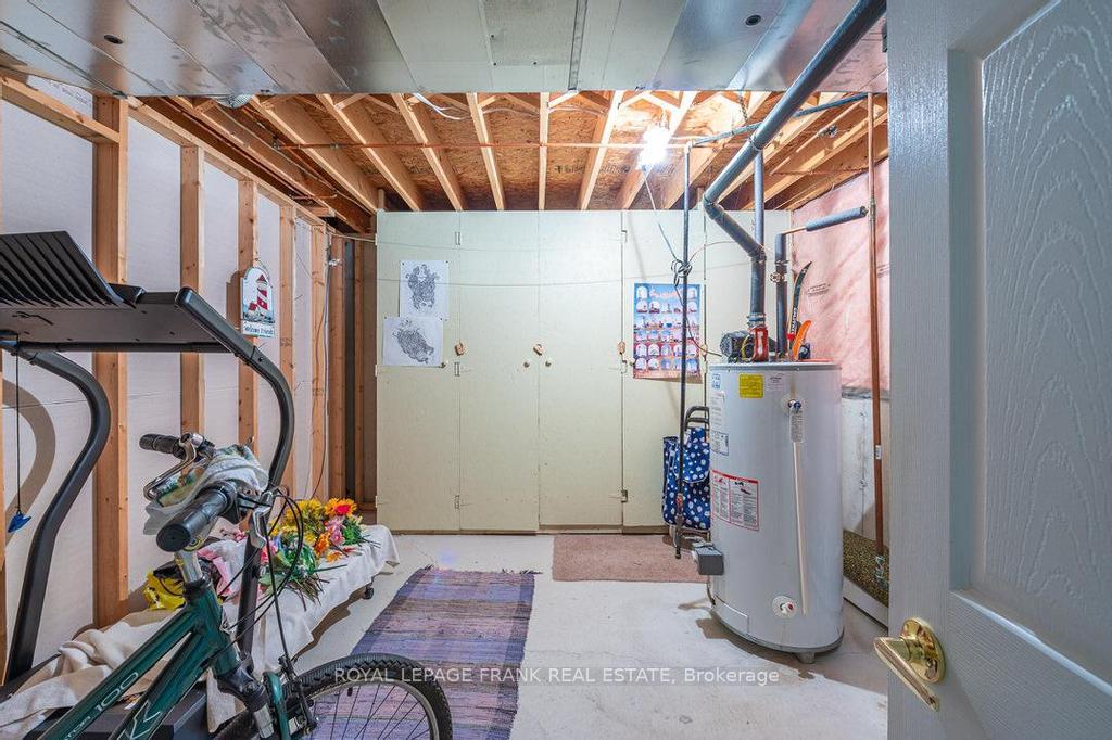Photo 30 of 1372 Hancox Court, Peterborough, Monaghan Ward 2 — HOMEH