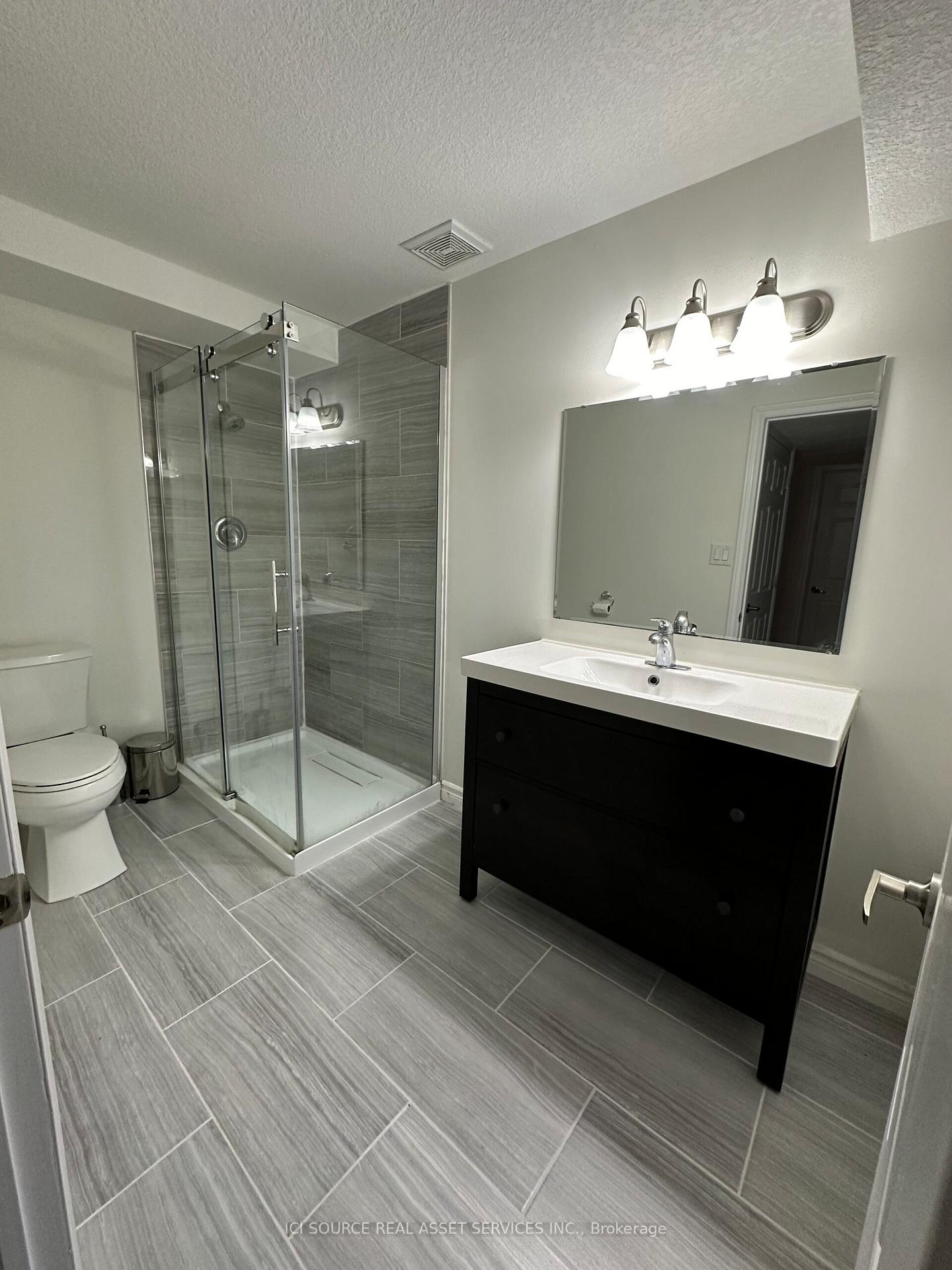 Photo 12 of 21 Amsterdam Crescent, Guelph, Pineridge/Westminster Woods — HOMEH