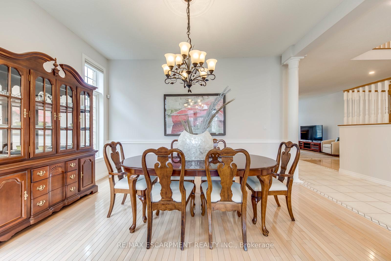 Photo 12 of 39 Thoroughbred Boulevard, Hamilton, Meadowlands — HOMEH