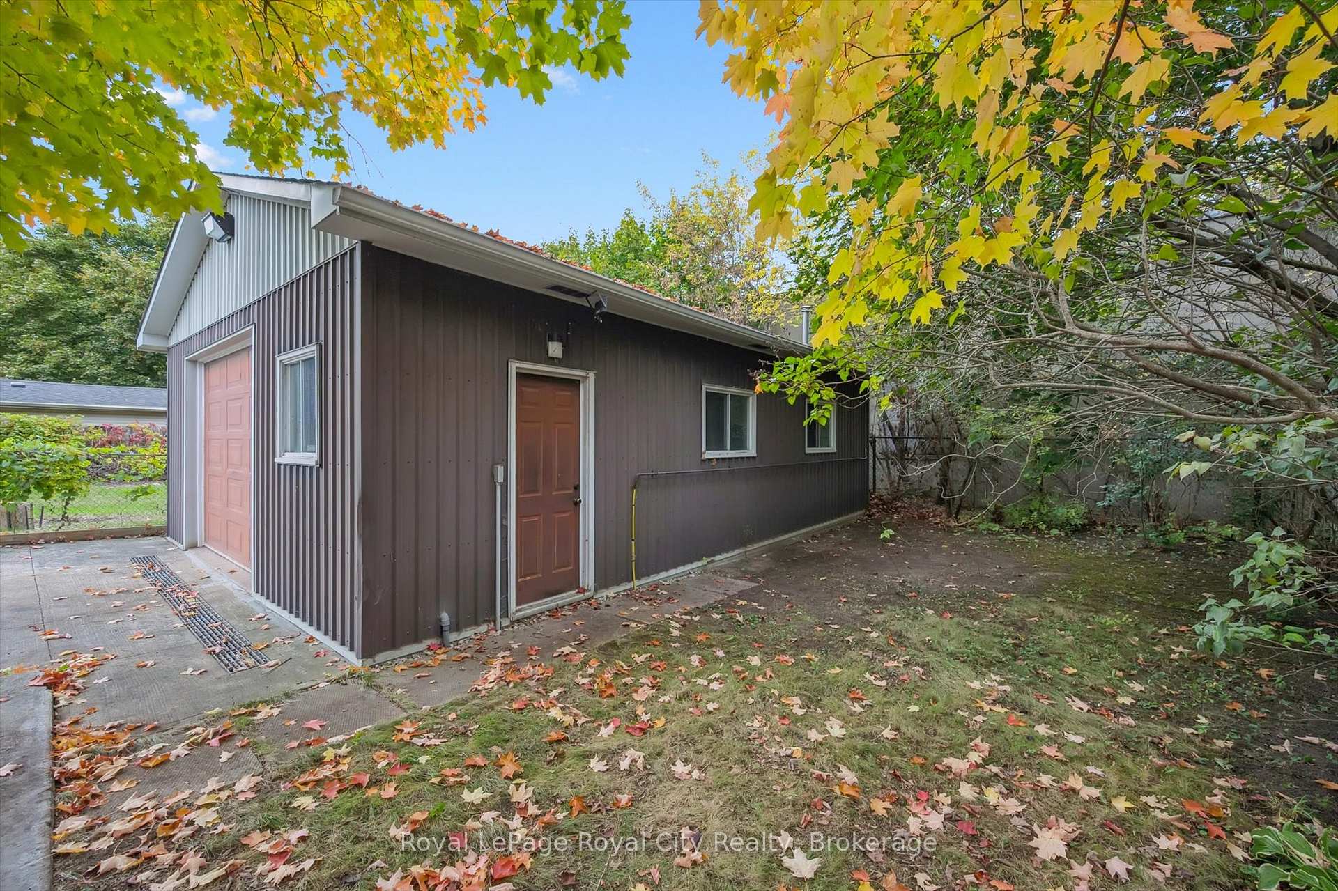Photo 7 of 24 Hooper Street, Guelph, St. Patrick's Ward — HOMEH