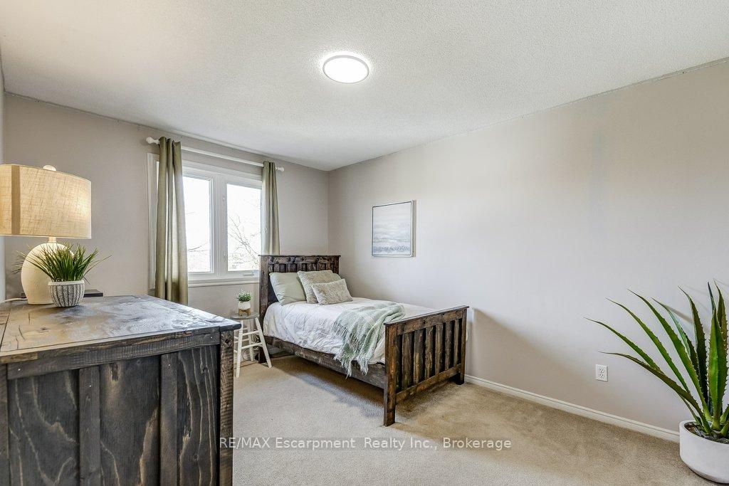 Photo 30 of 19 National Drive, Hamilton, Gershome — HOMEH