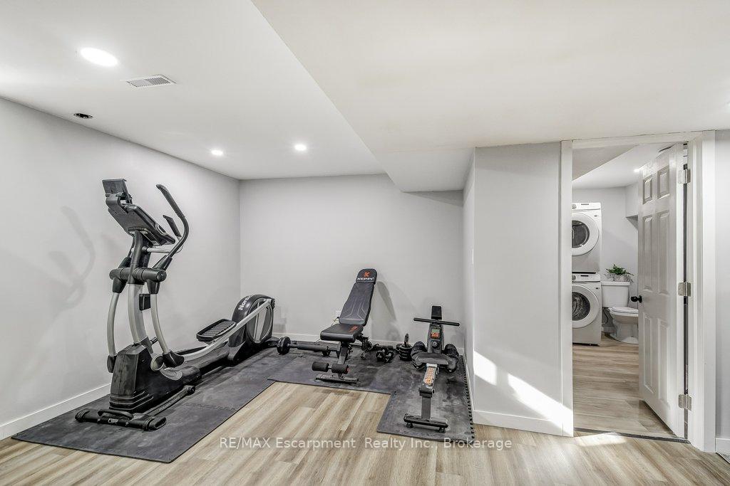 Photo 36 of 19 National Drive, Hamilton, Gershome — HOMEH