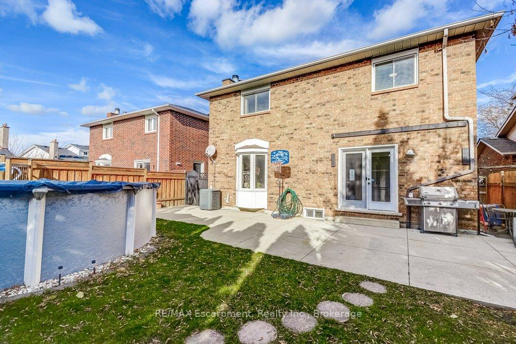 Photo 45 of 19 National Drive, Hamilton, Gershome — HOMEH