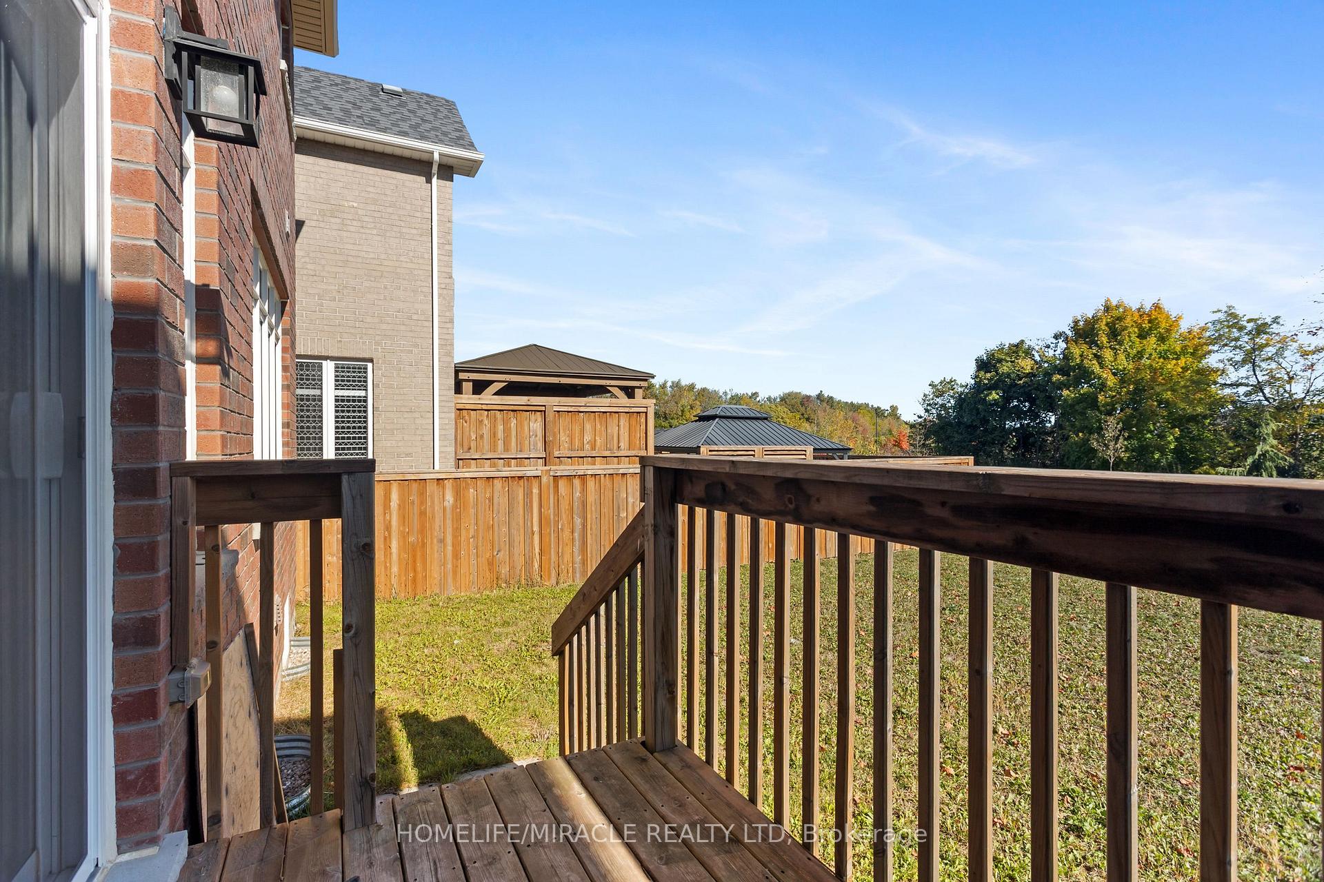 Photo 24 of 119 Oak Avenue, Brant, Paris — HOMEH